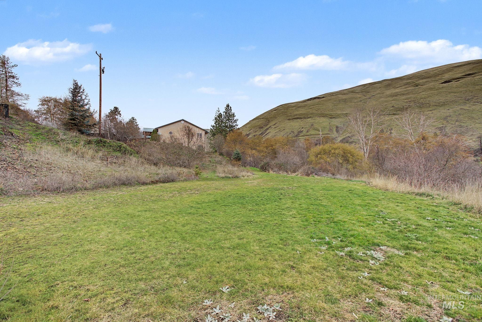 main property photo 42