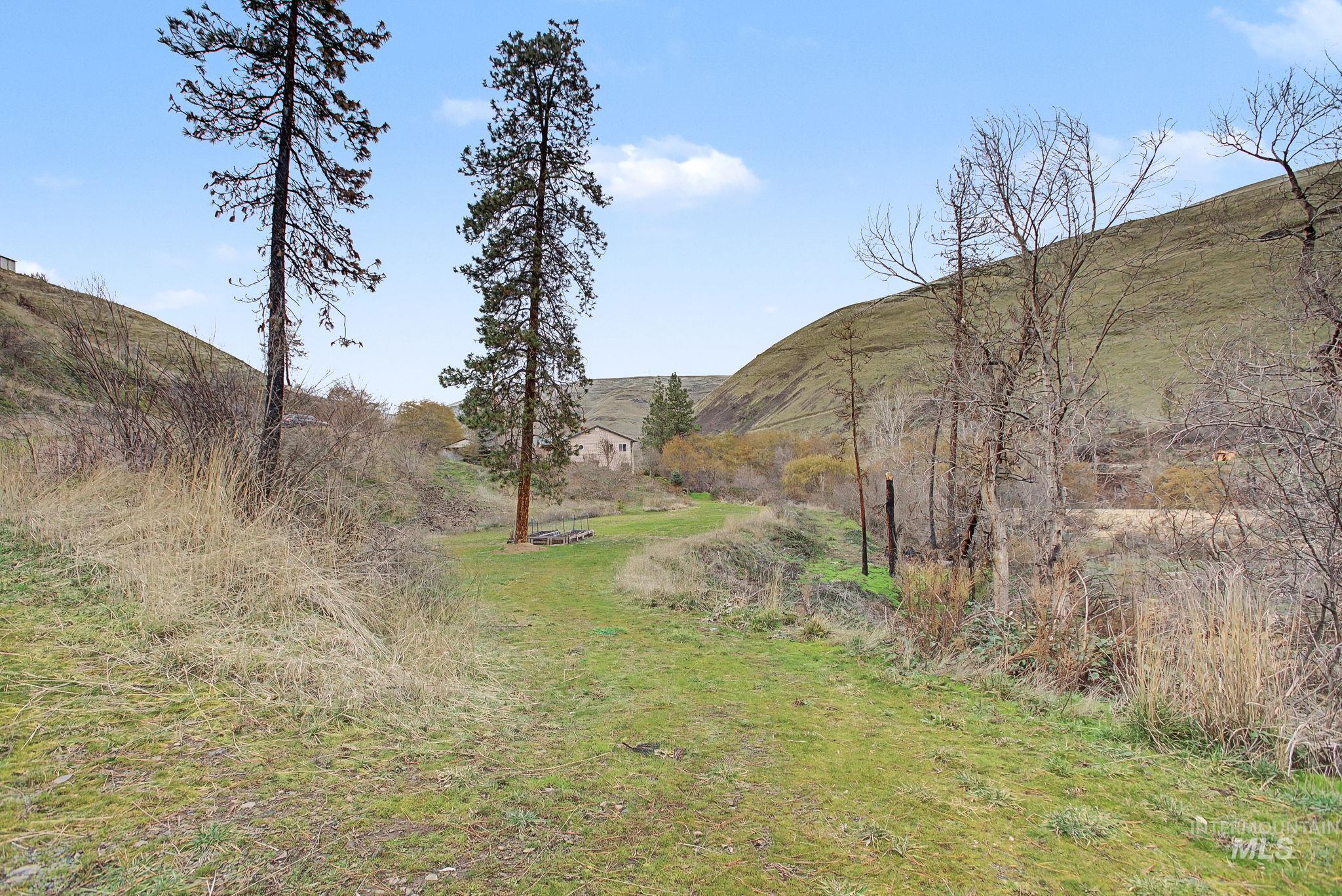 main property photo 43