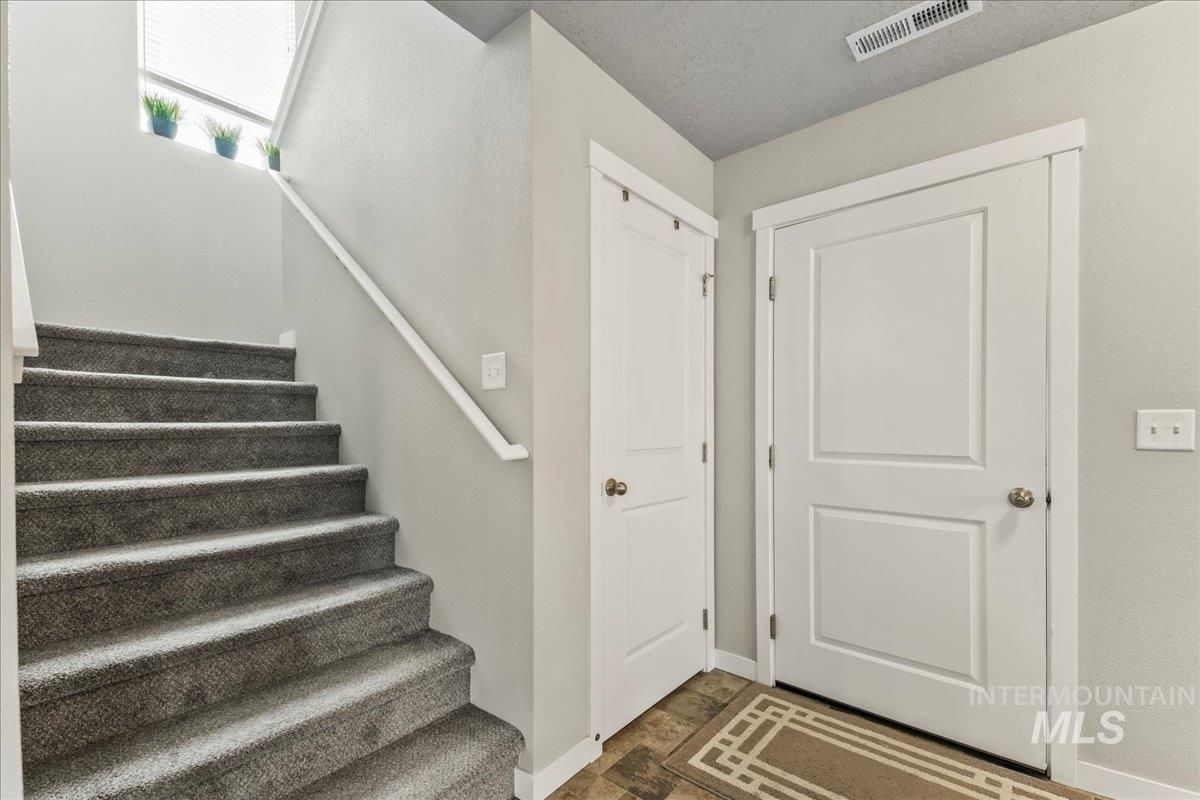 property viewer photo 21