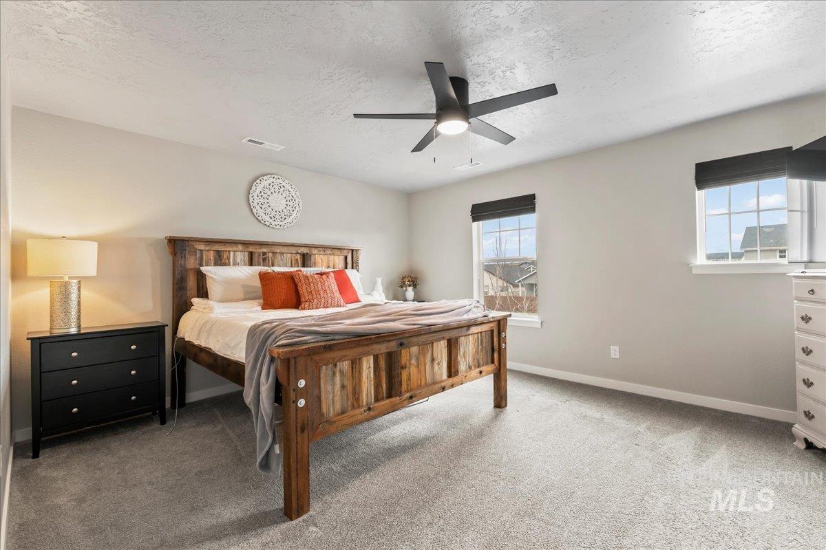 property viewer photo 22