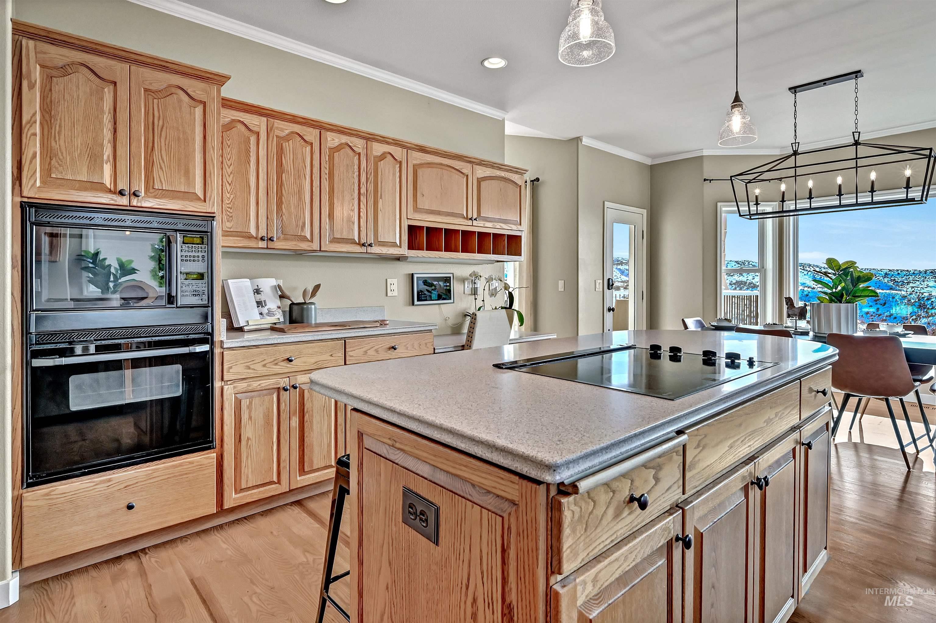 property viewer photo 18