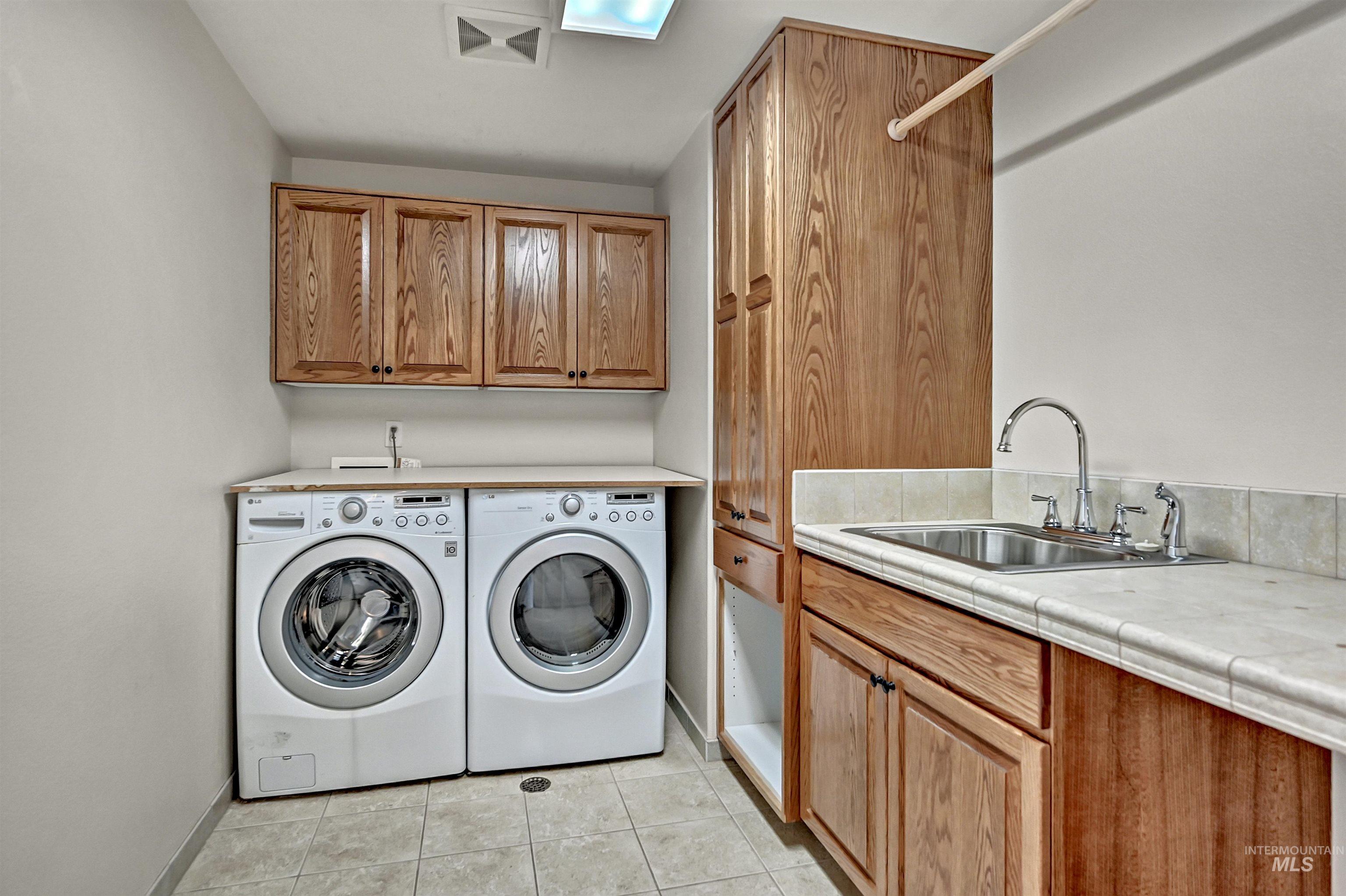 property viewer photo 23