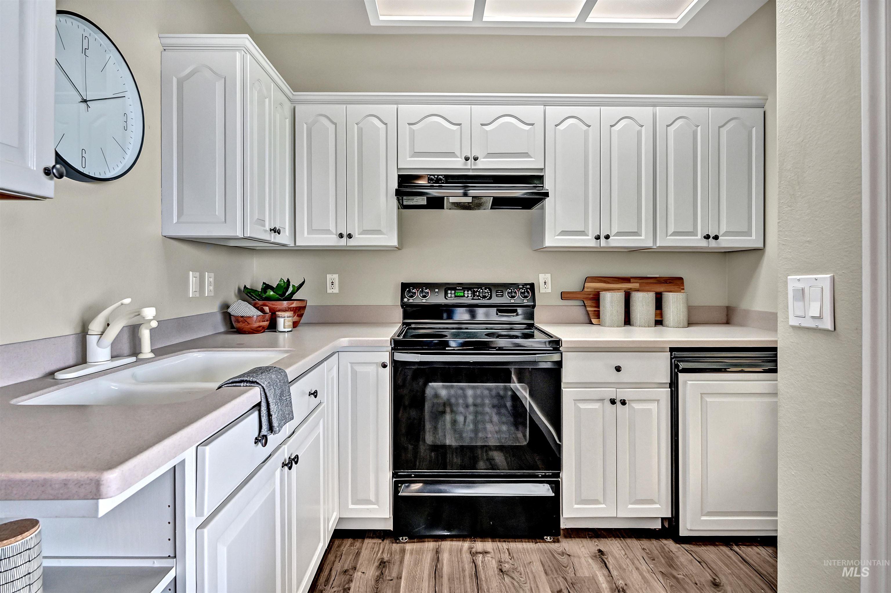 property viewer photo 29
