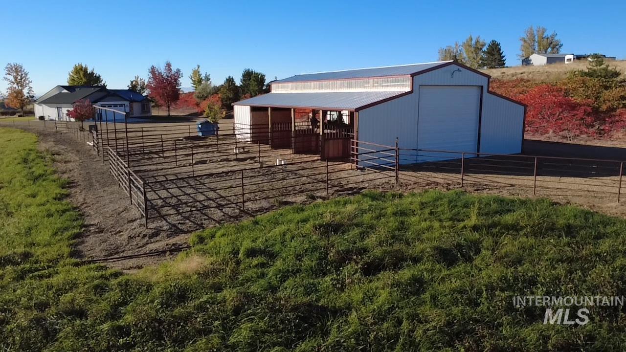 main property photo 44