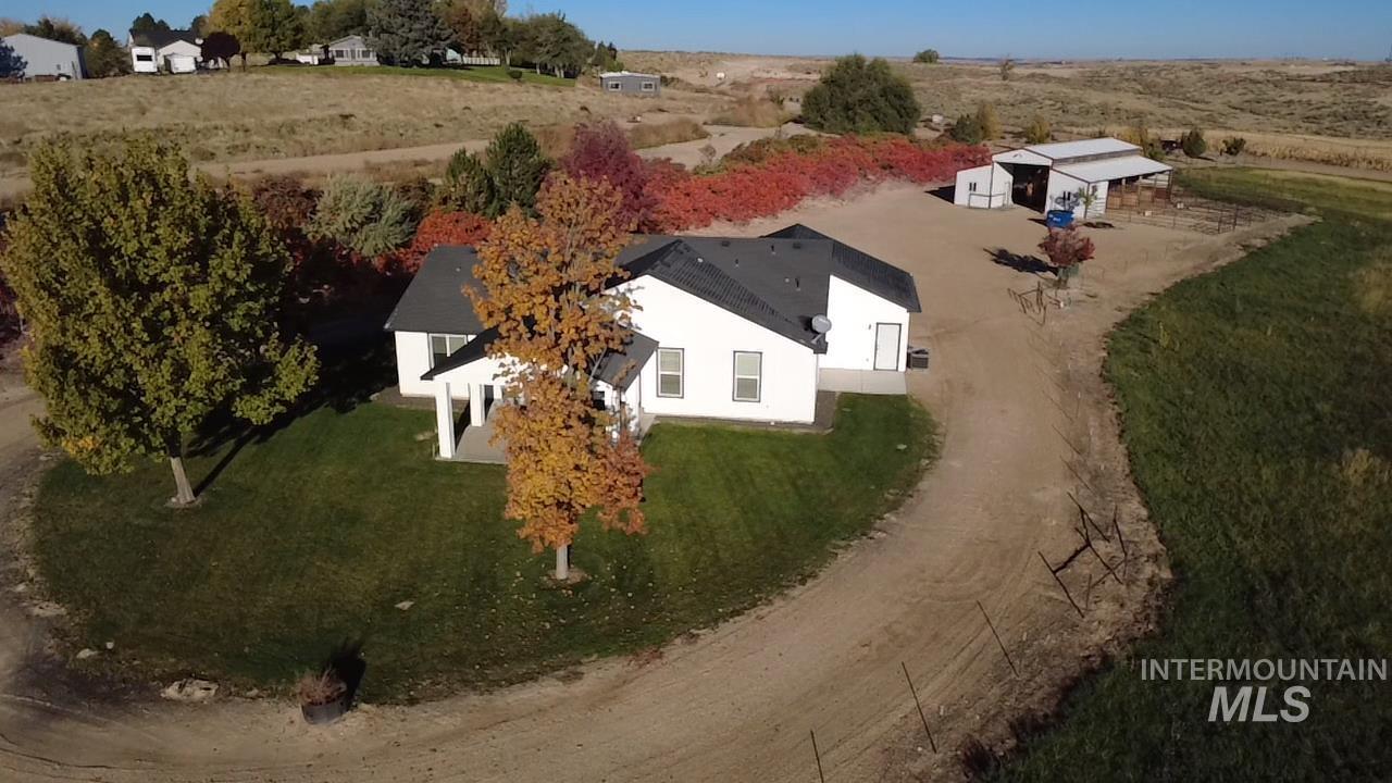 main property photo 45