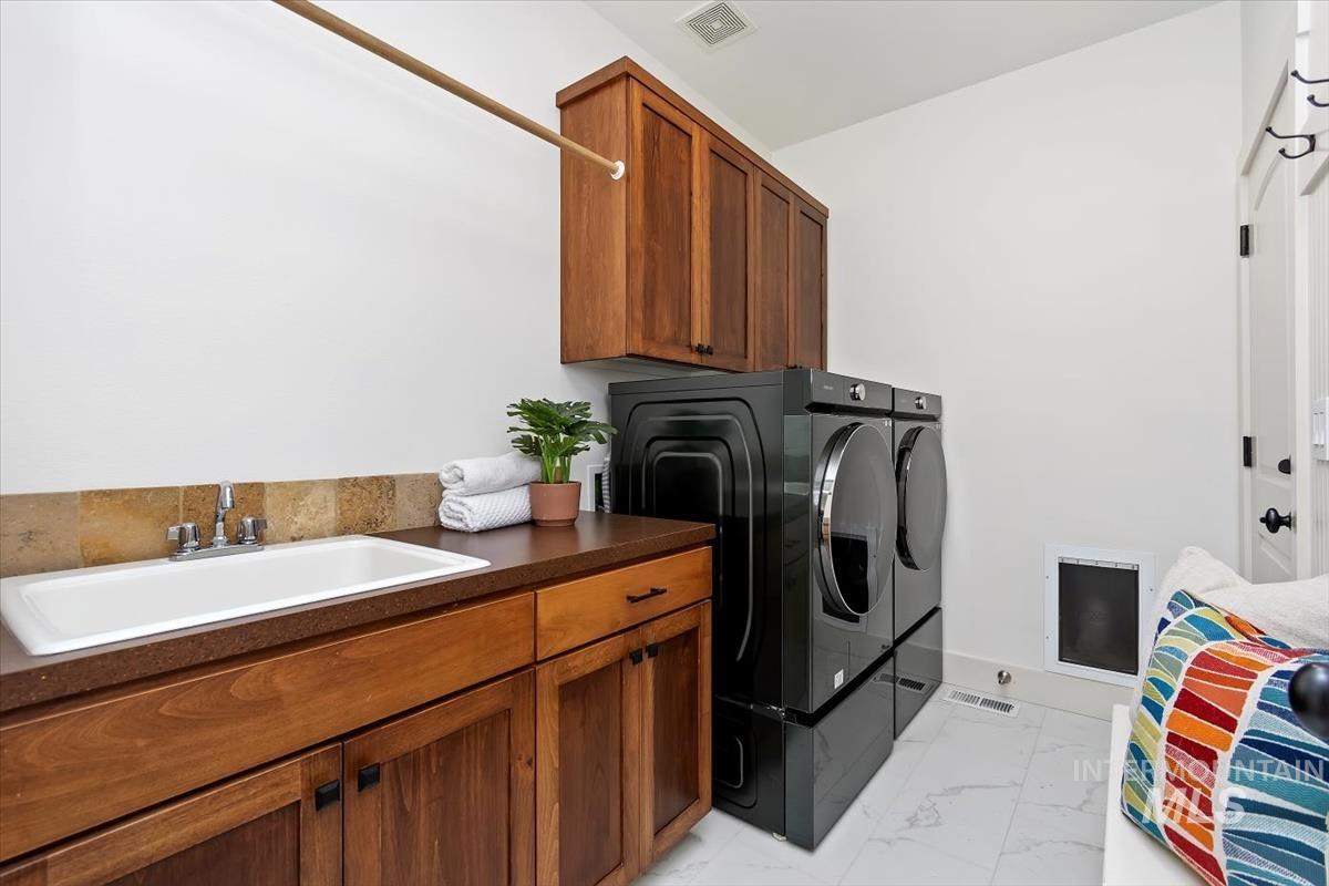 property viewer photo 27