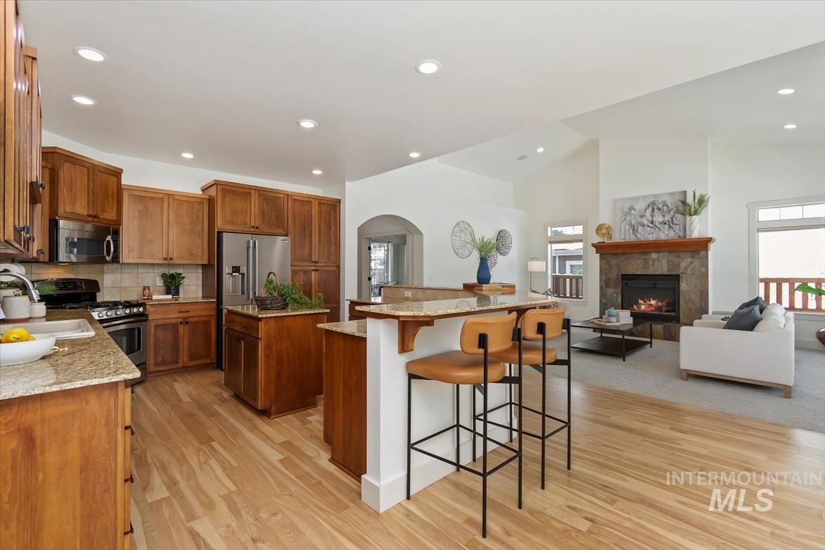 property viewer photo 7