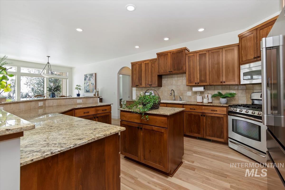 property viewer photo 8