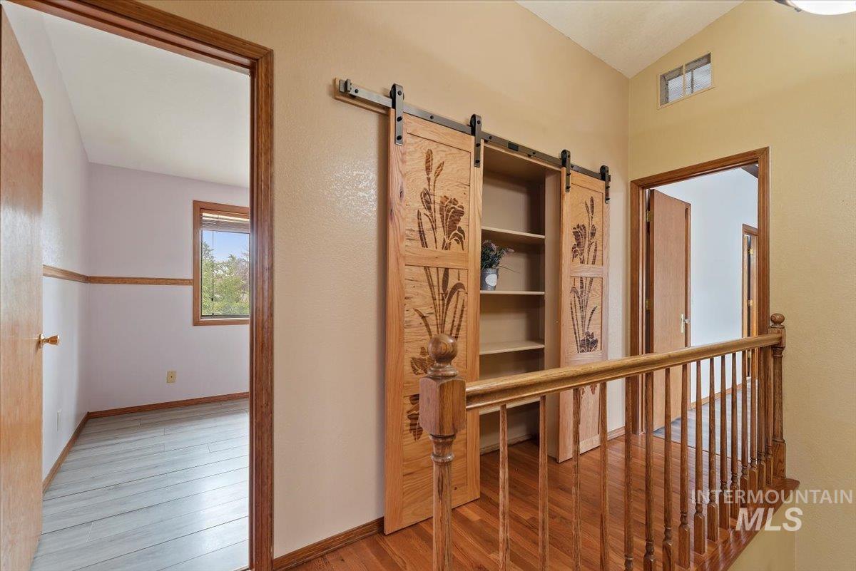 property viewer photo 17