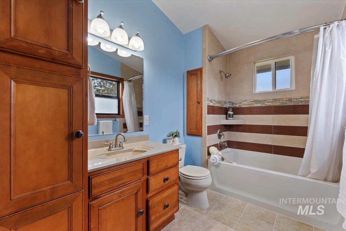 property viewer photo 20