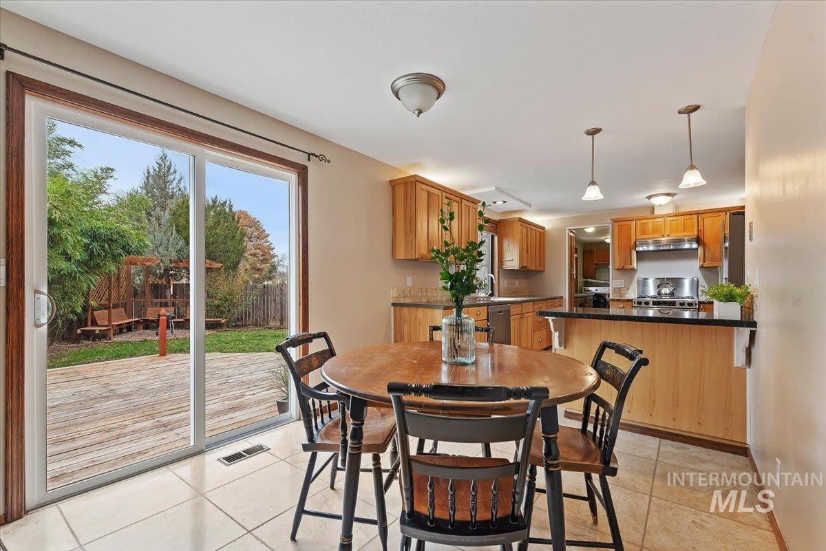 property viewer photo 7