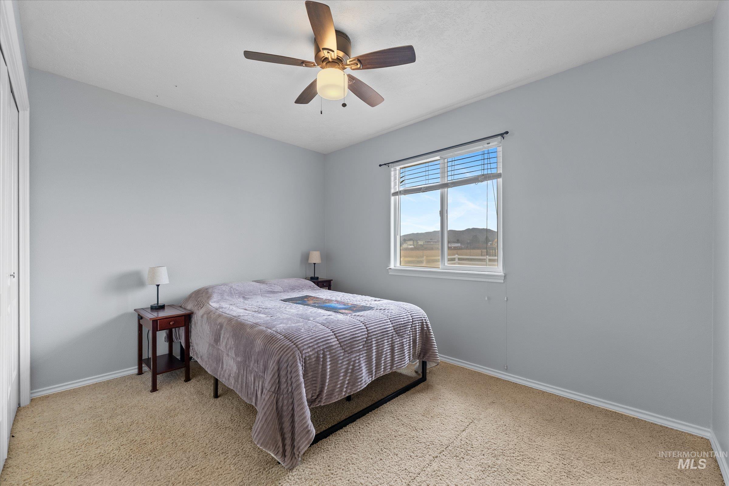 property viewer photo 15