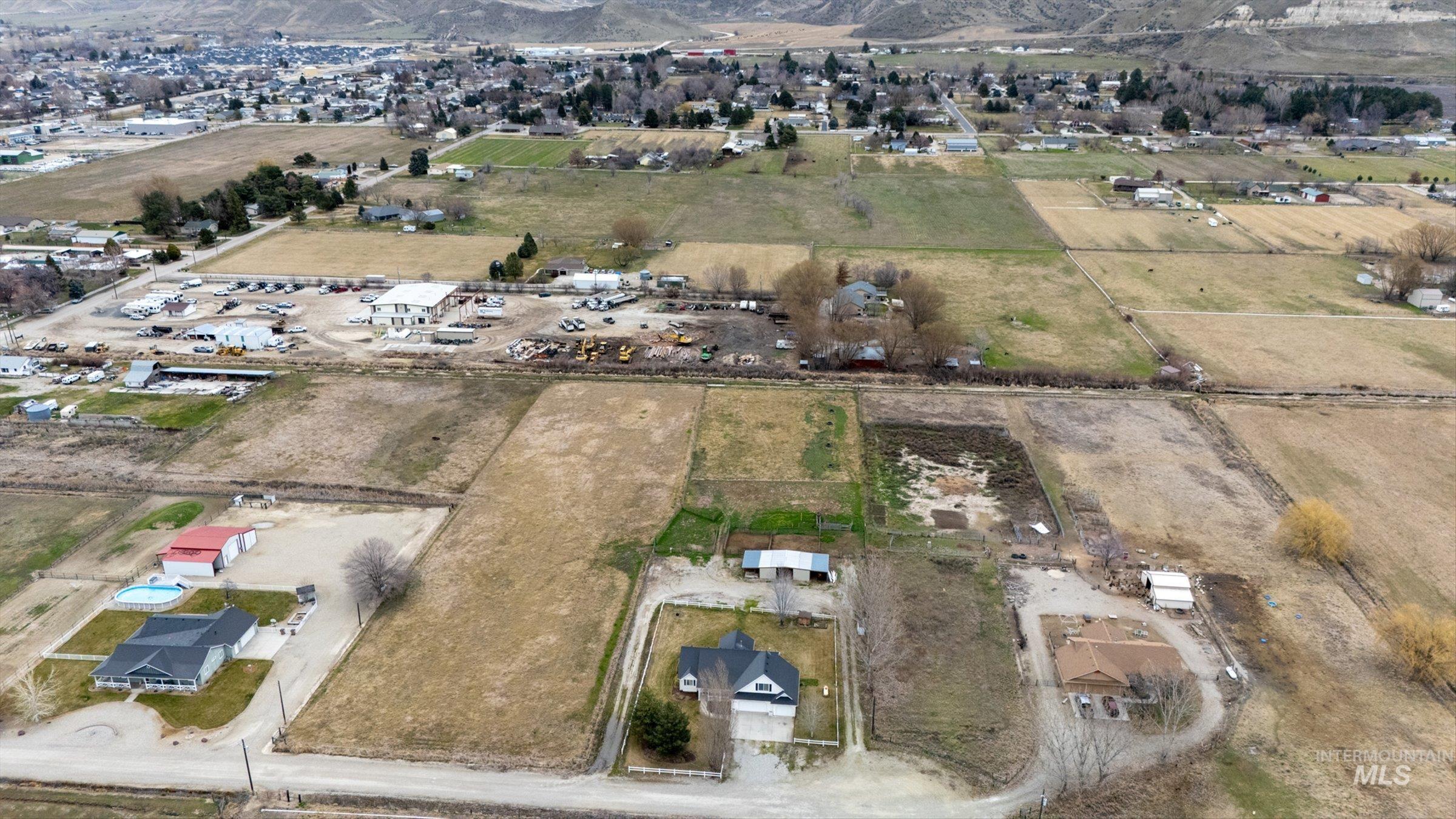 property viewer photo 30