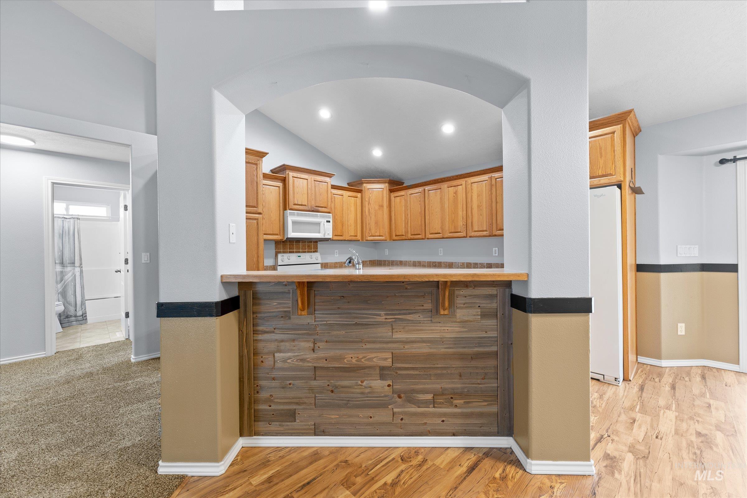 property viewer photo 5