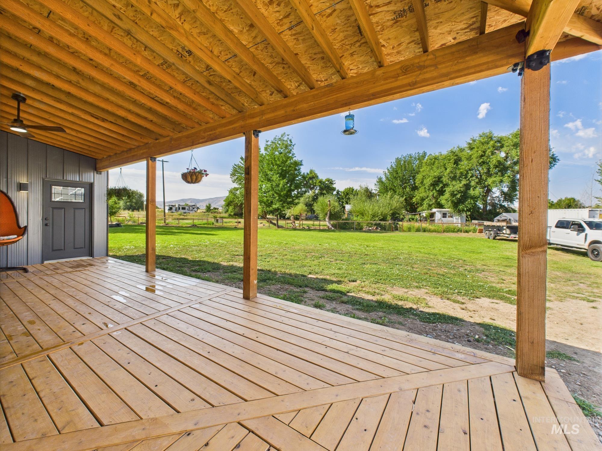 property viewer photo 35