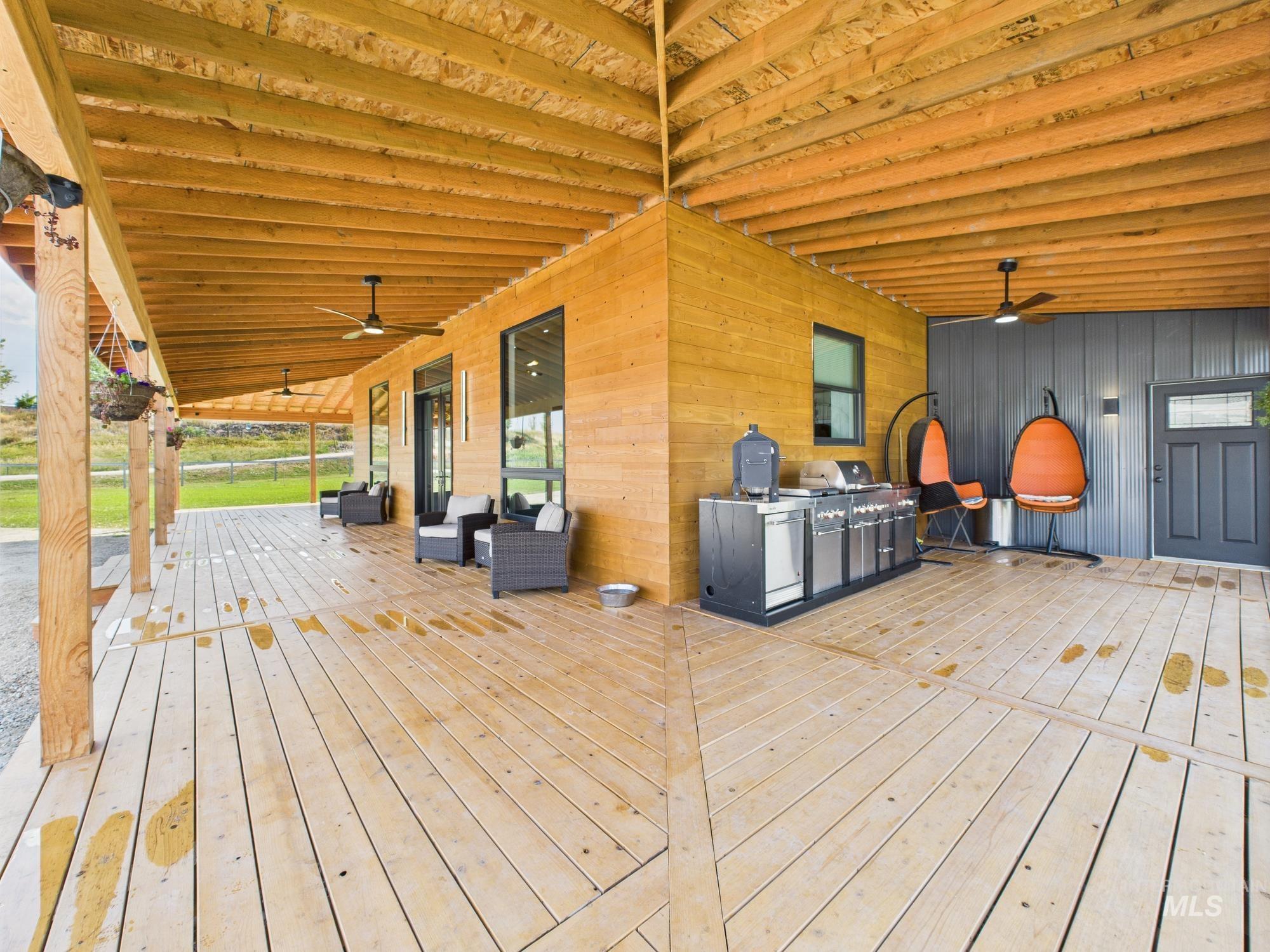 property viewer photo 36