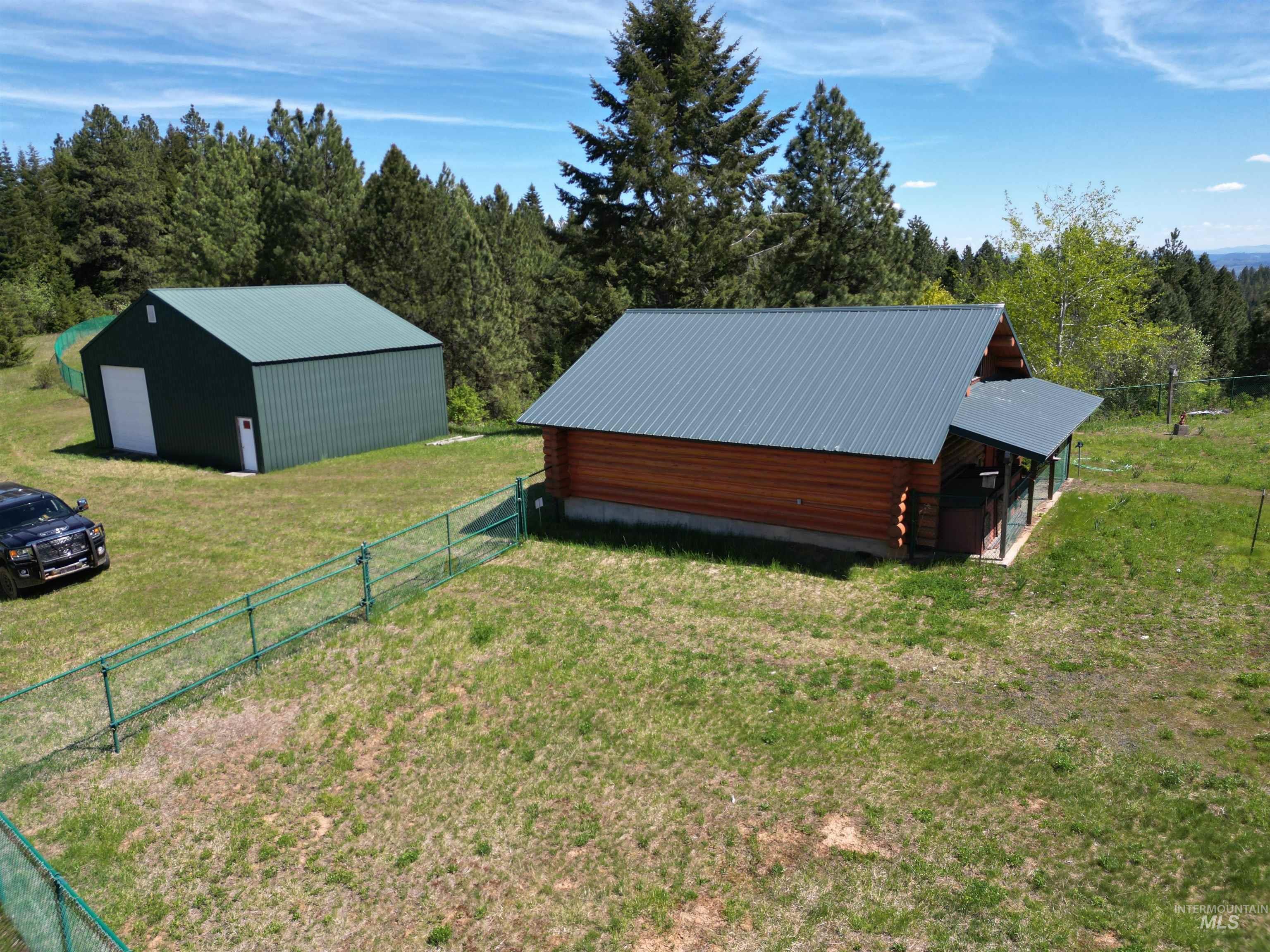 main property photo 12