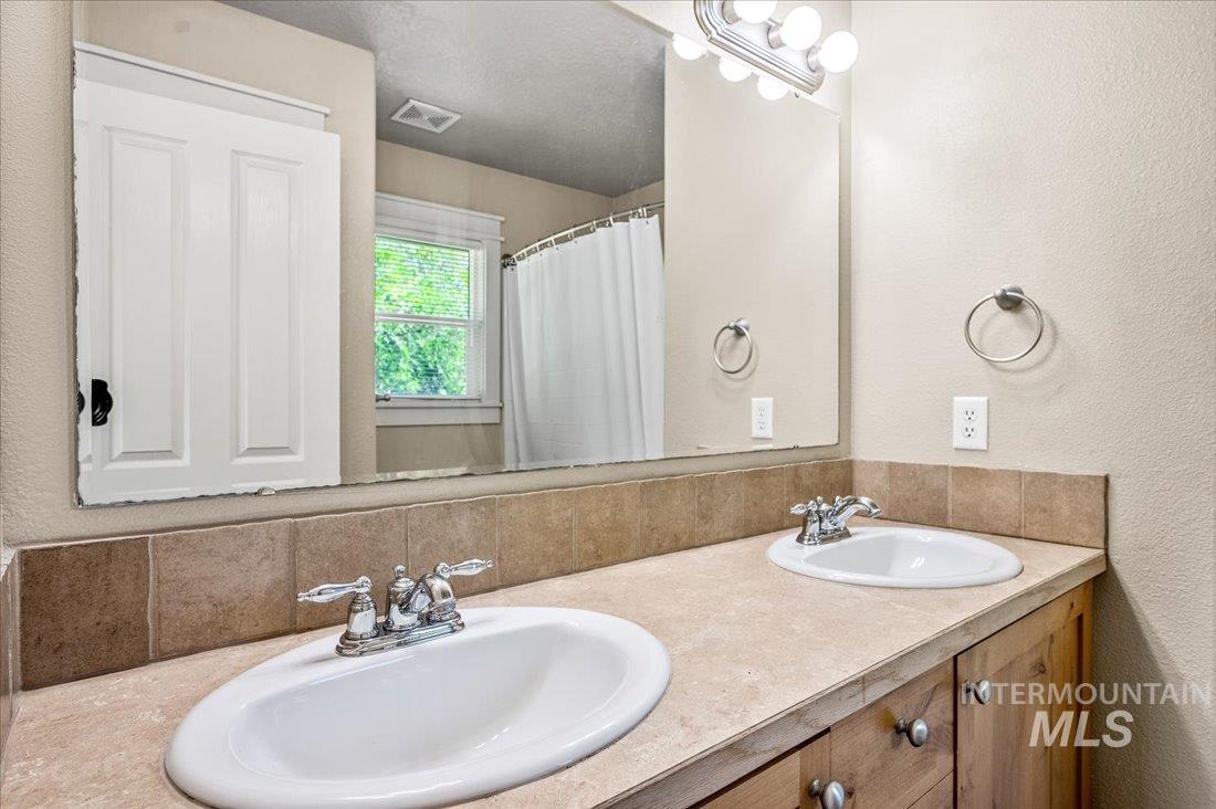 property viewer photo 14