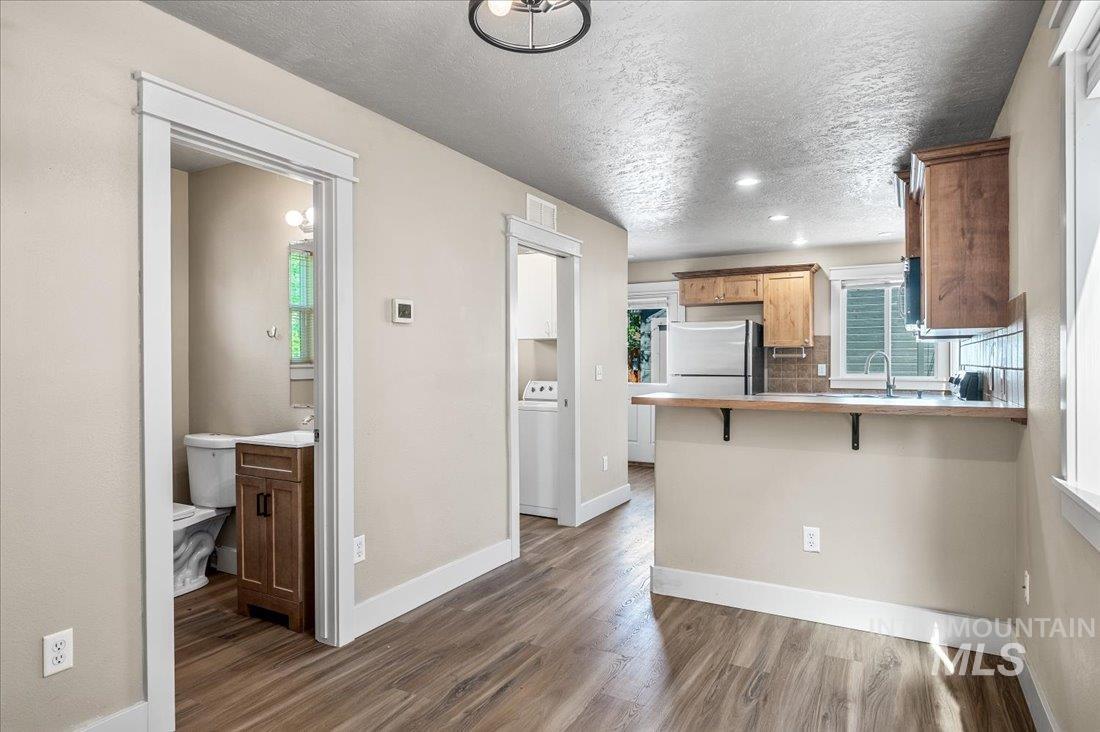 property viewer photo 4