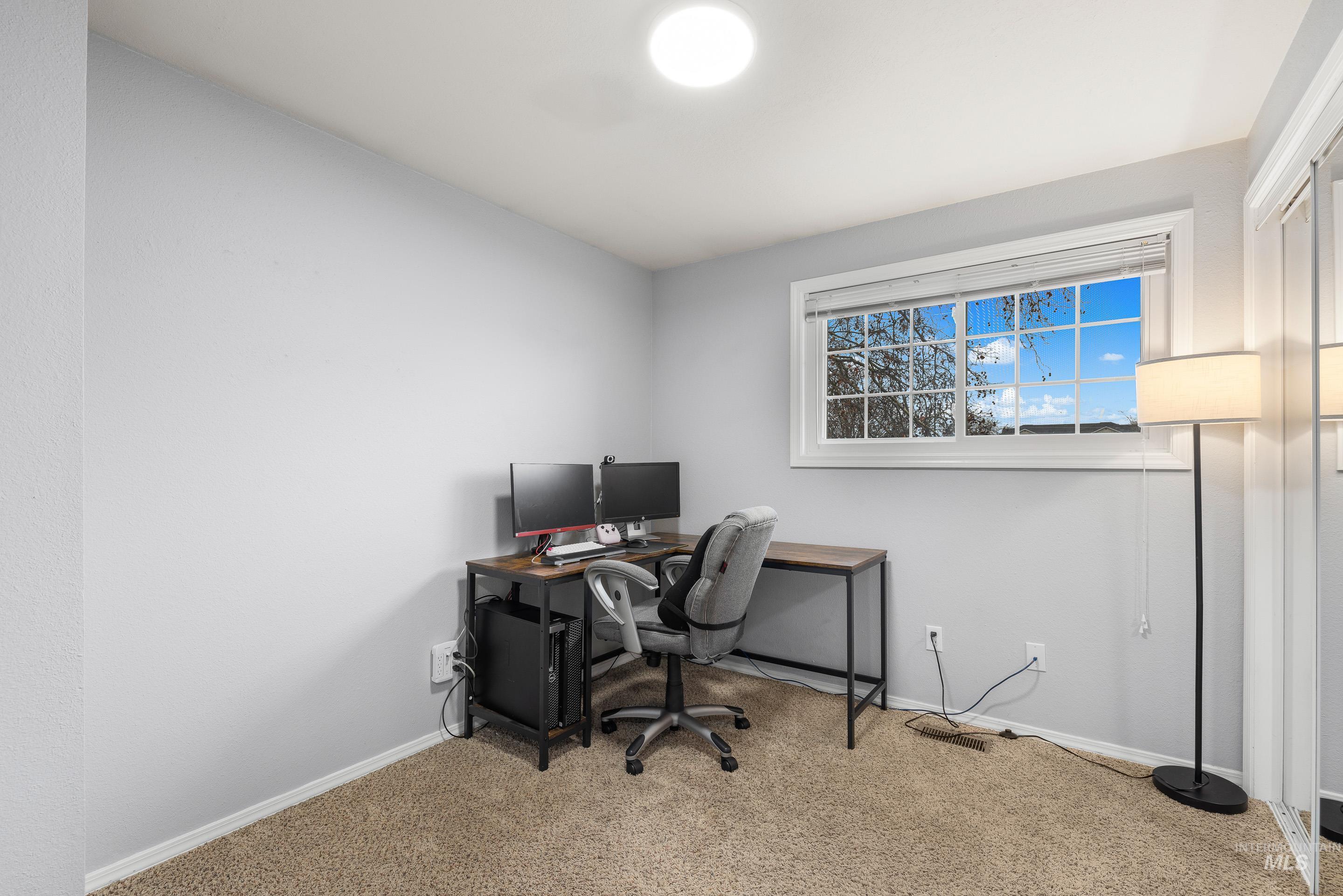 property viewer photo 19