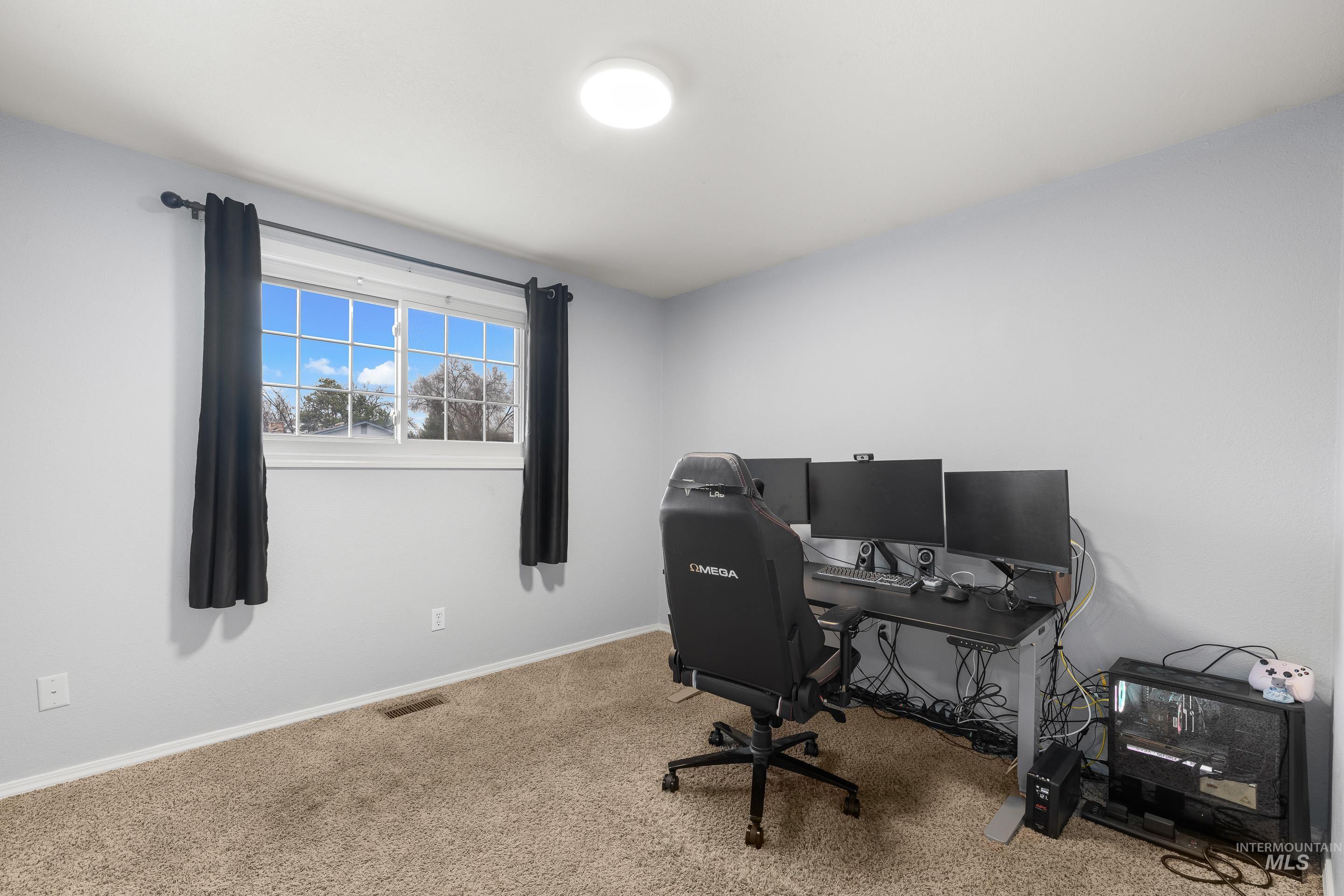 property viewer photo 20