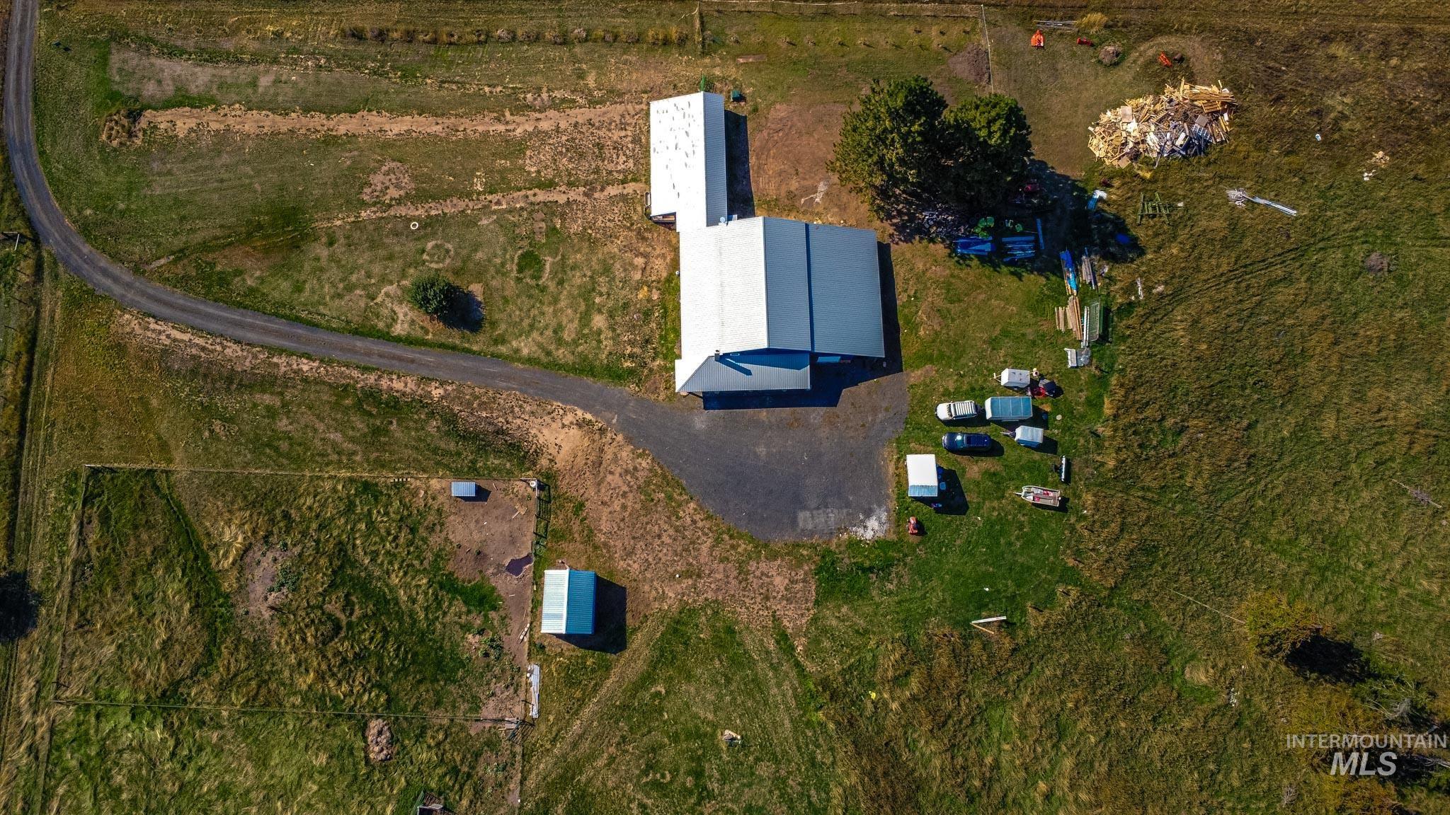 main property photo 44