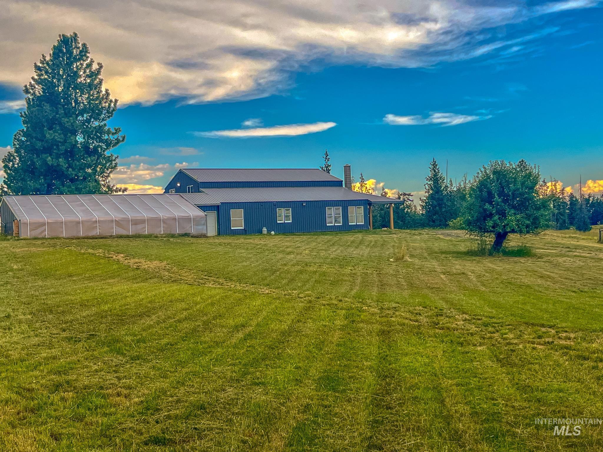 main property photo 46