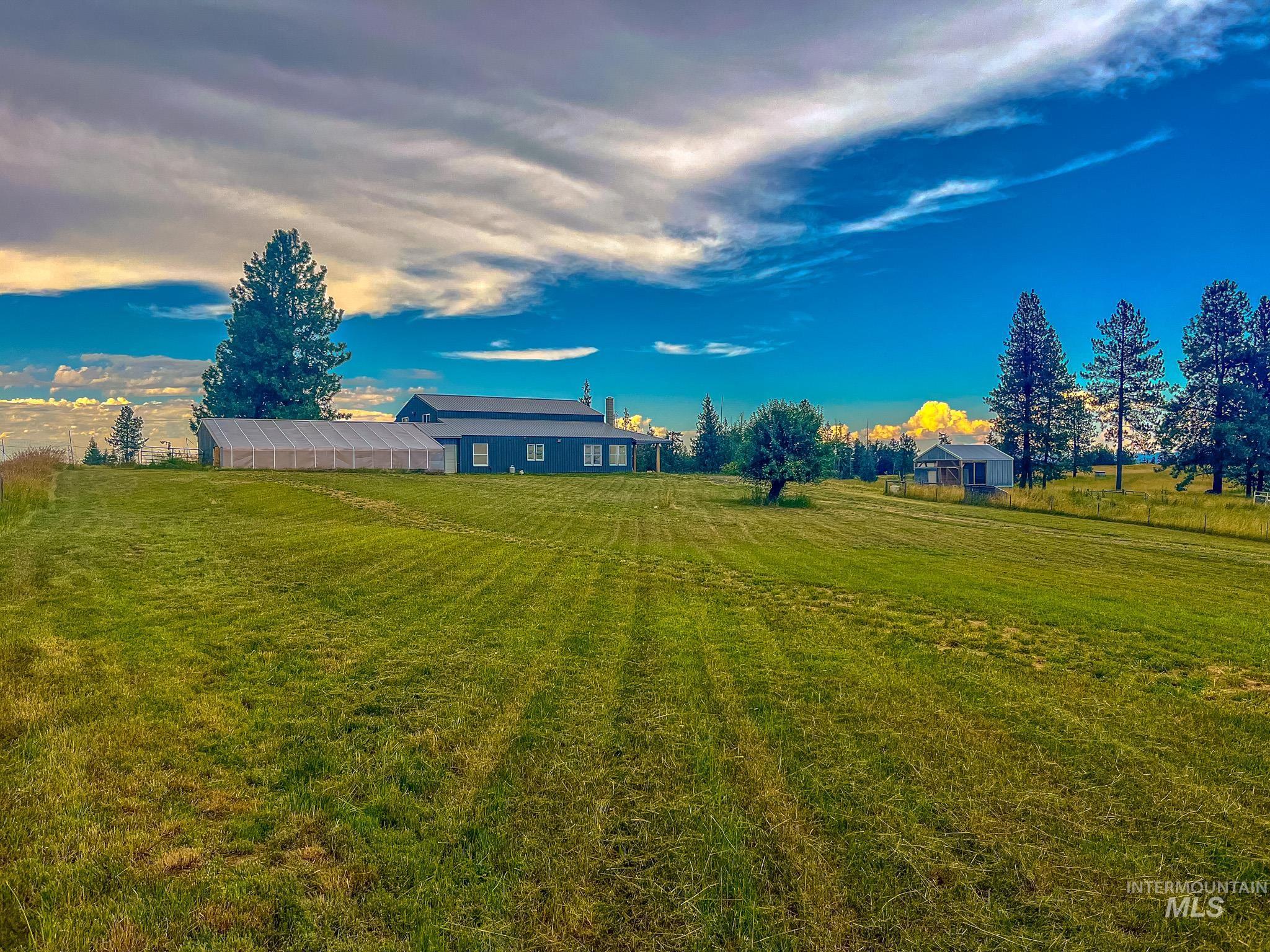 main property photo 5