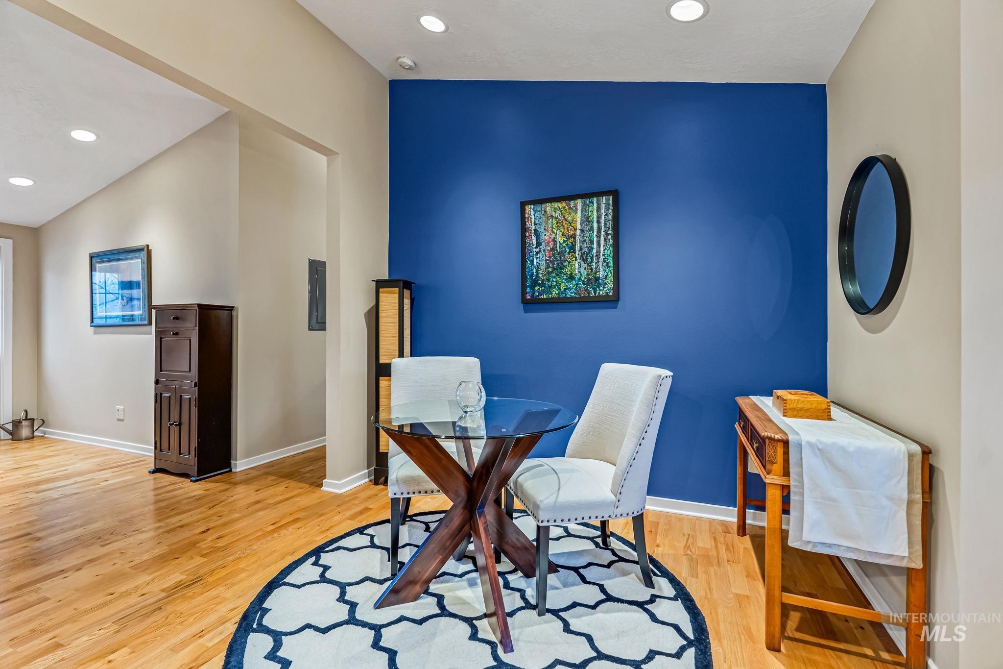property viewer photo 10