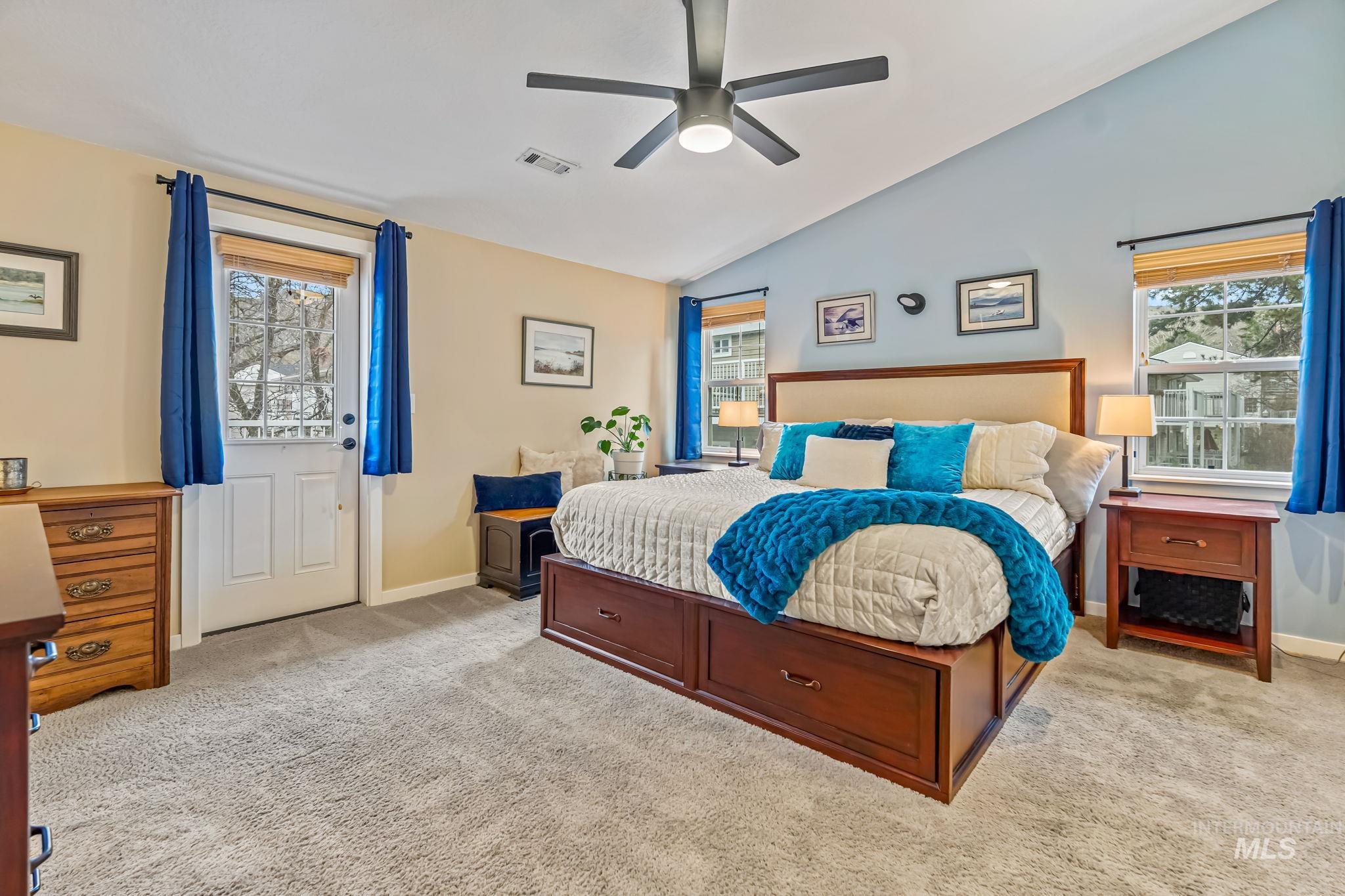 property viewer photo 13