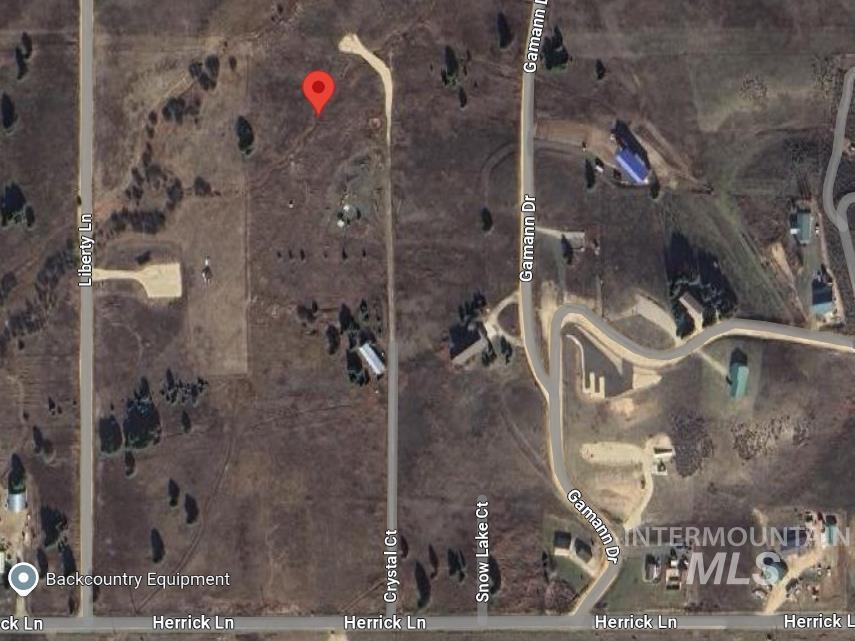 main property photo 9
