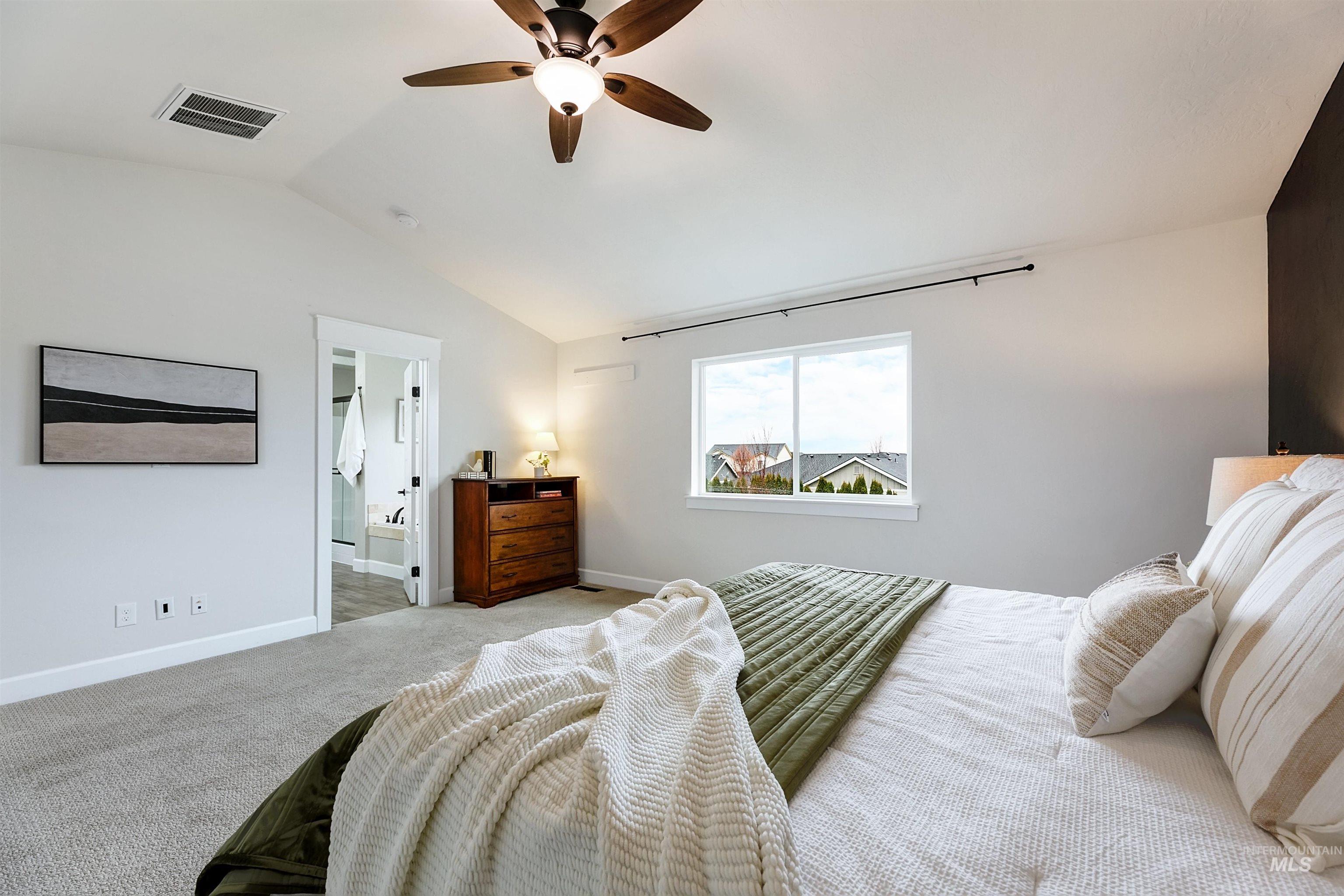 property viewer photo 12