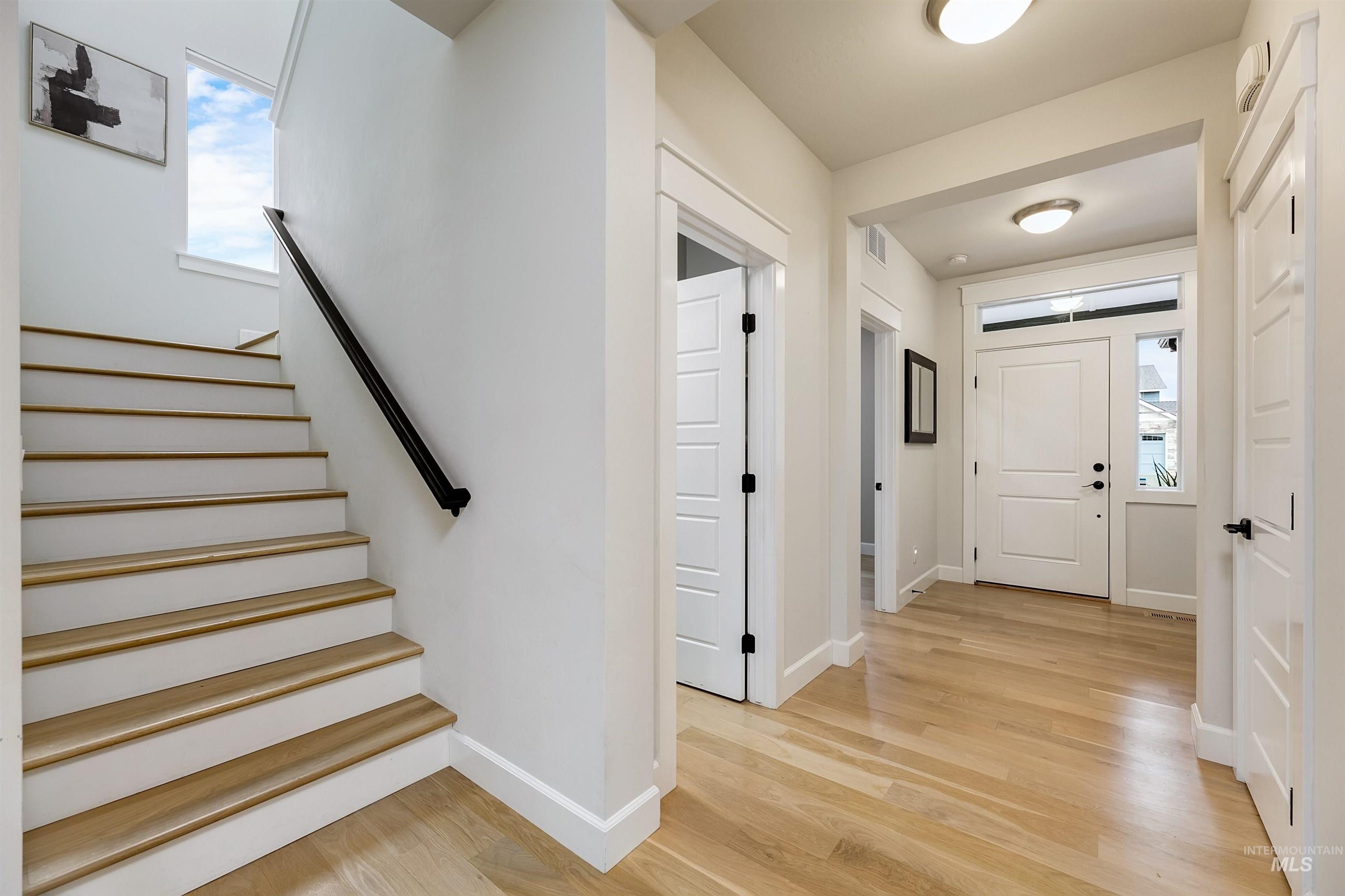 property viewer photo 22