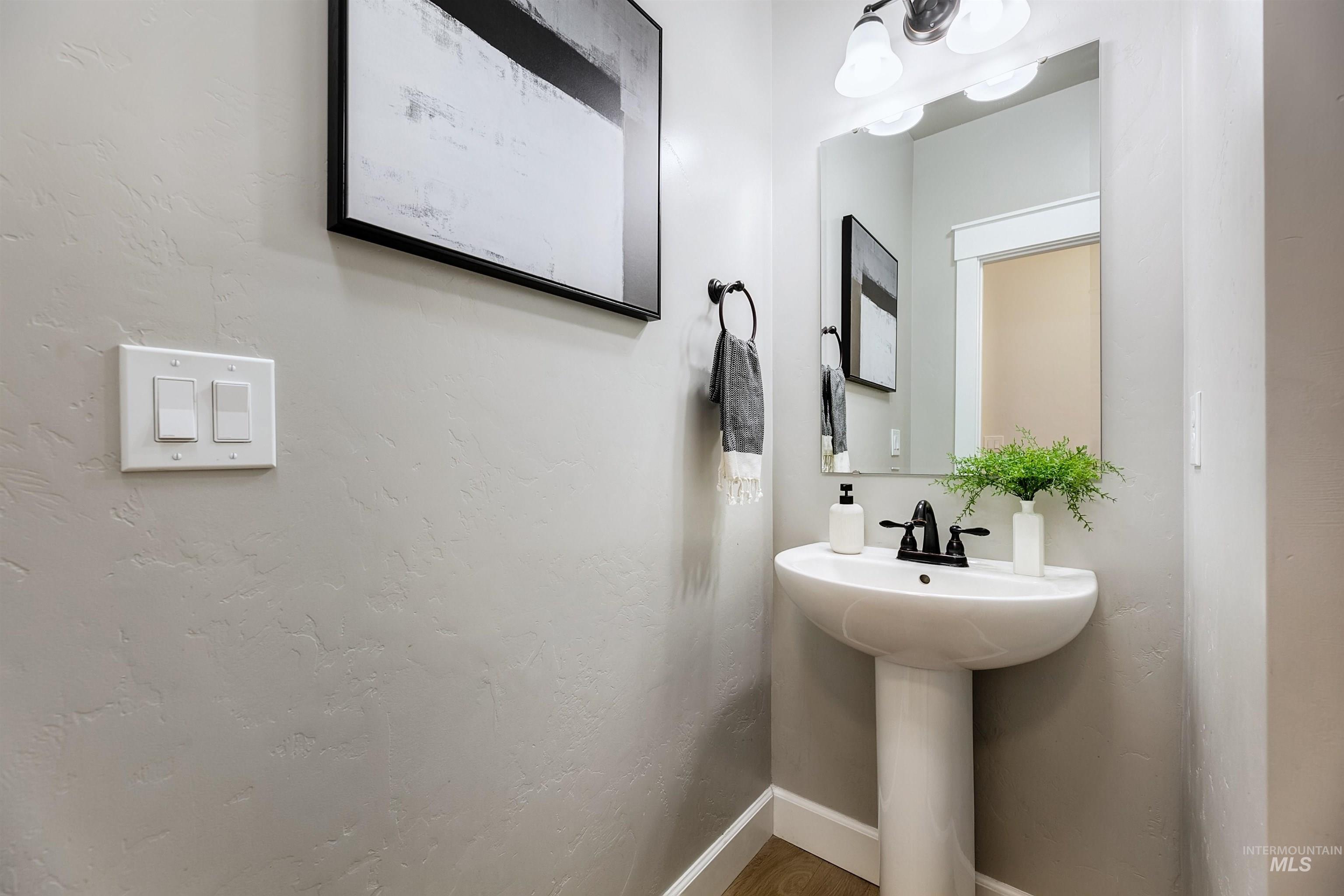 property viewer photo 27