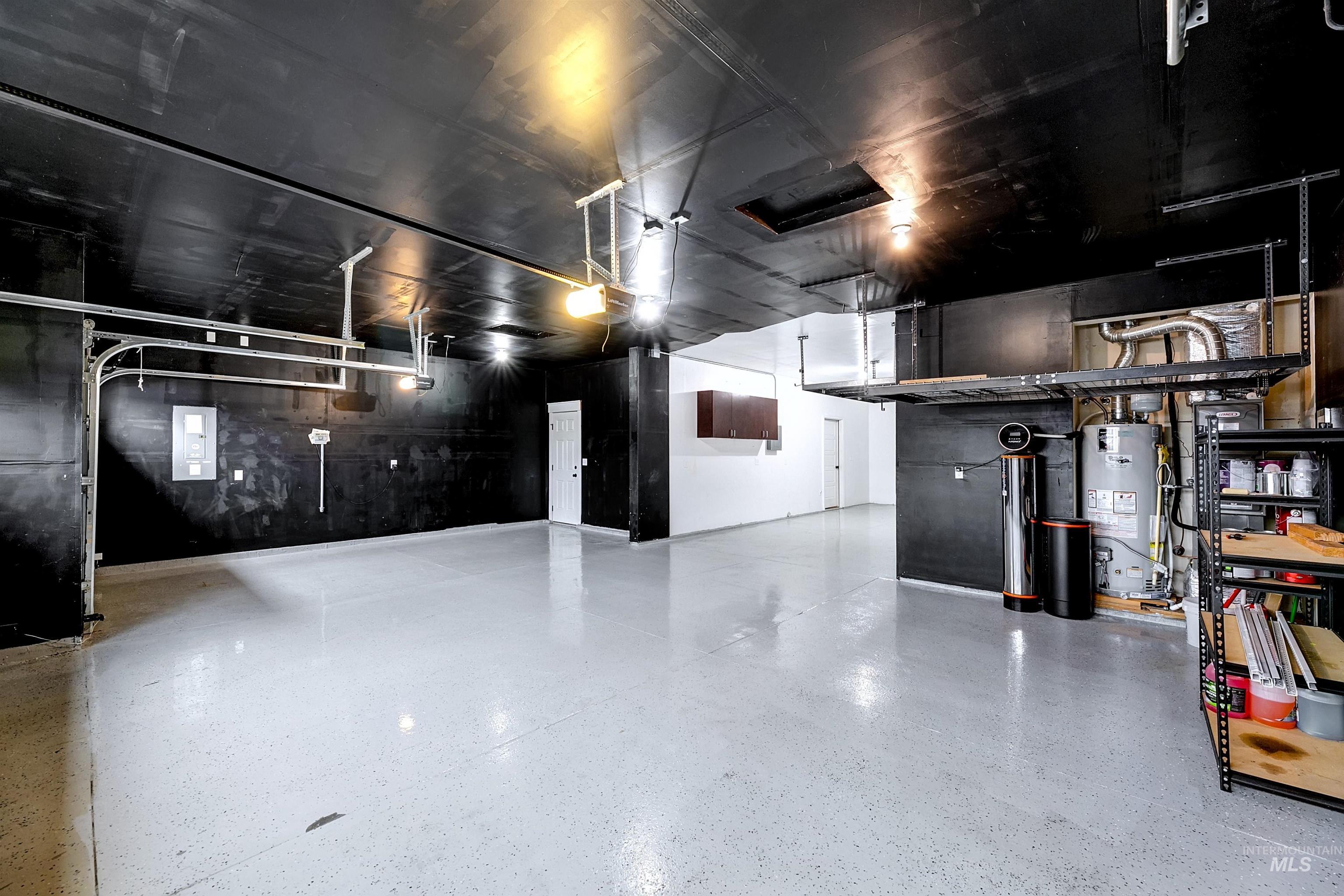 property viewer photo 38