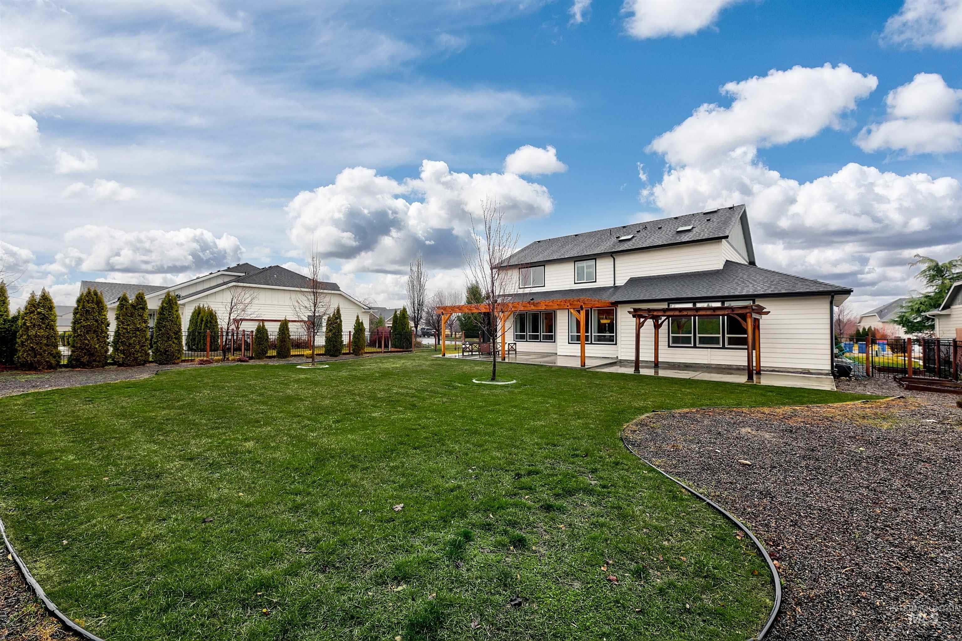 property viewer photo 39