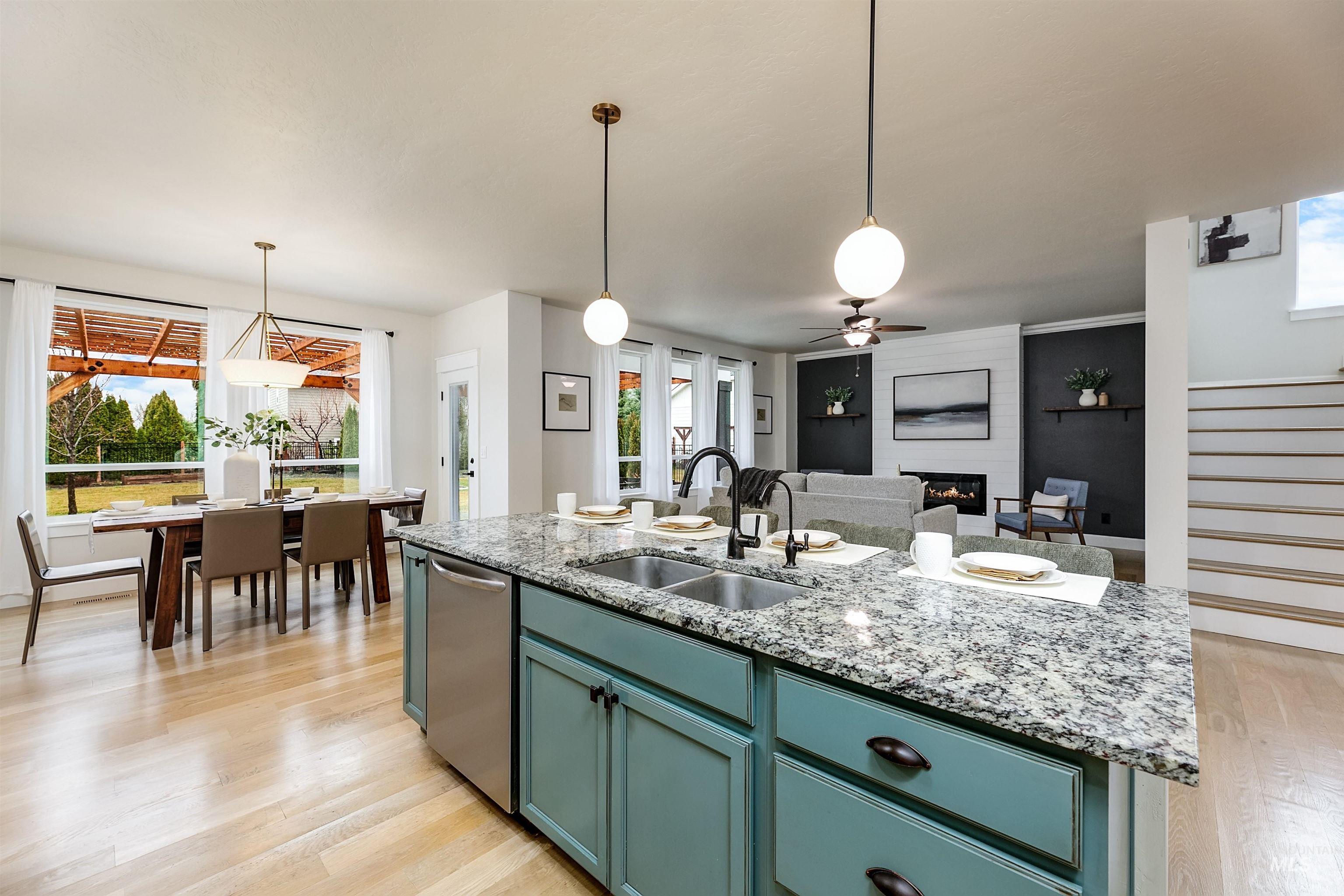 property viewer photo 8