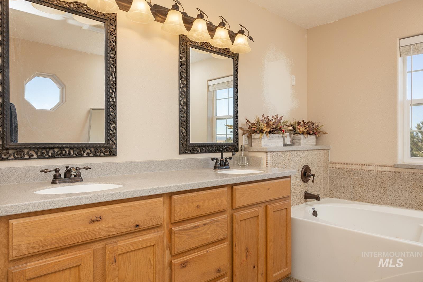 property viewer photo 22