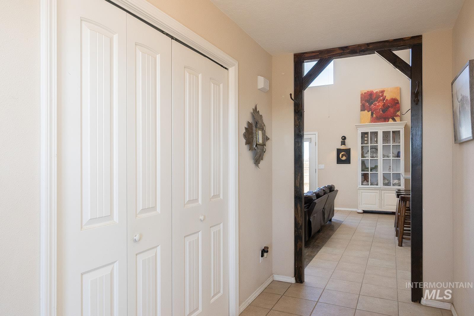 property viewer photo 24