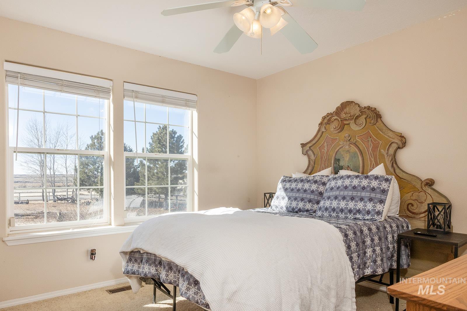 property viewer photo 25