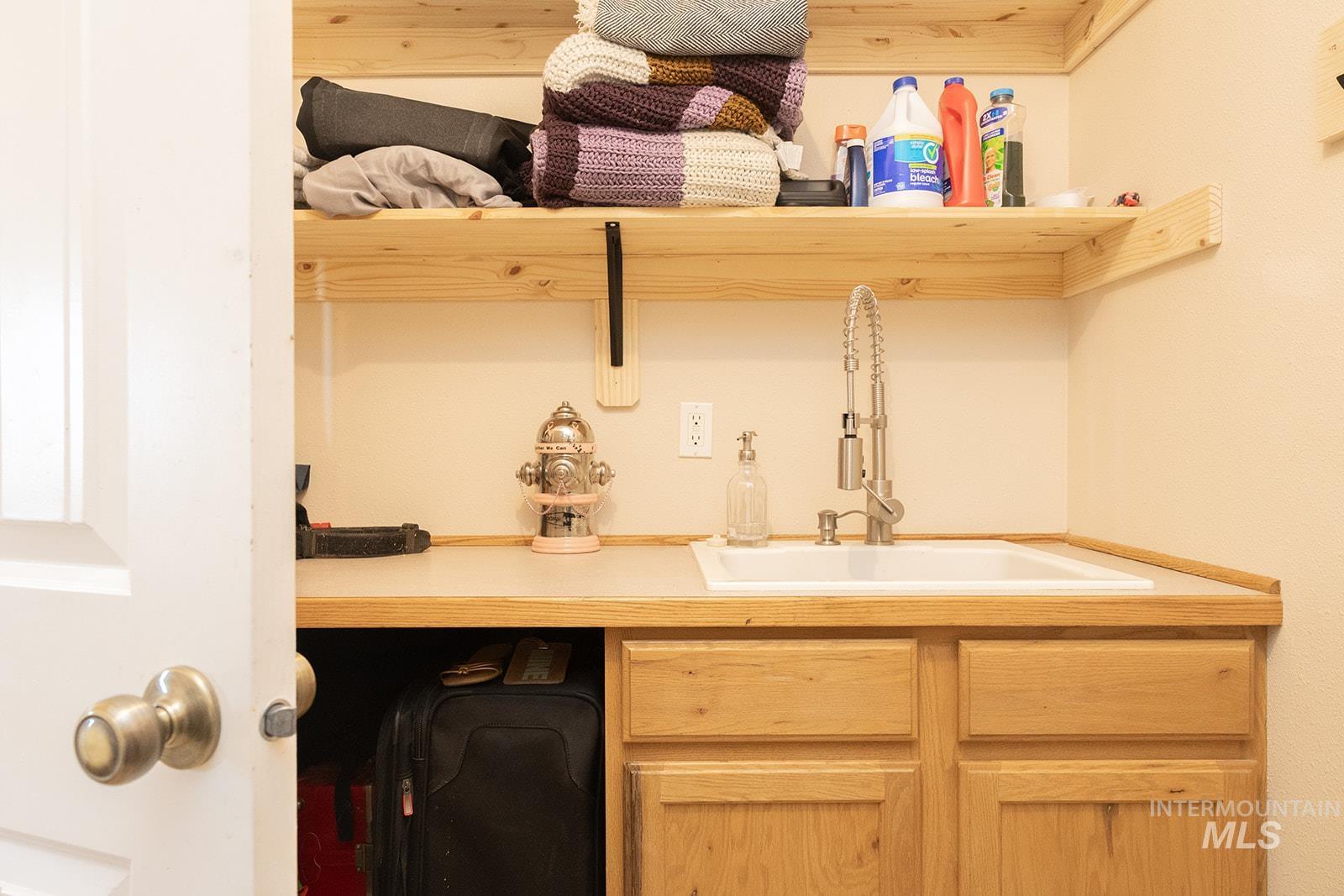 property viewer photo 31