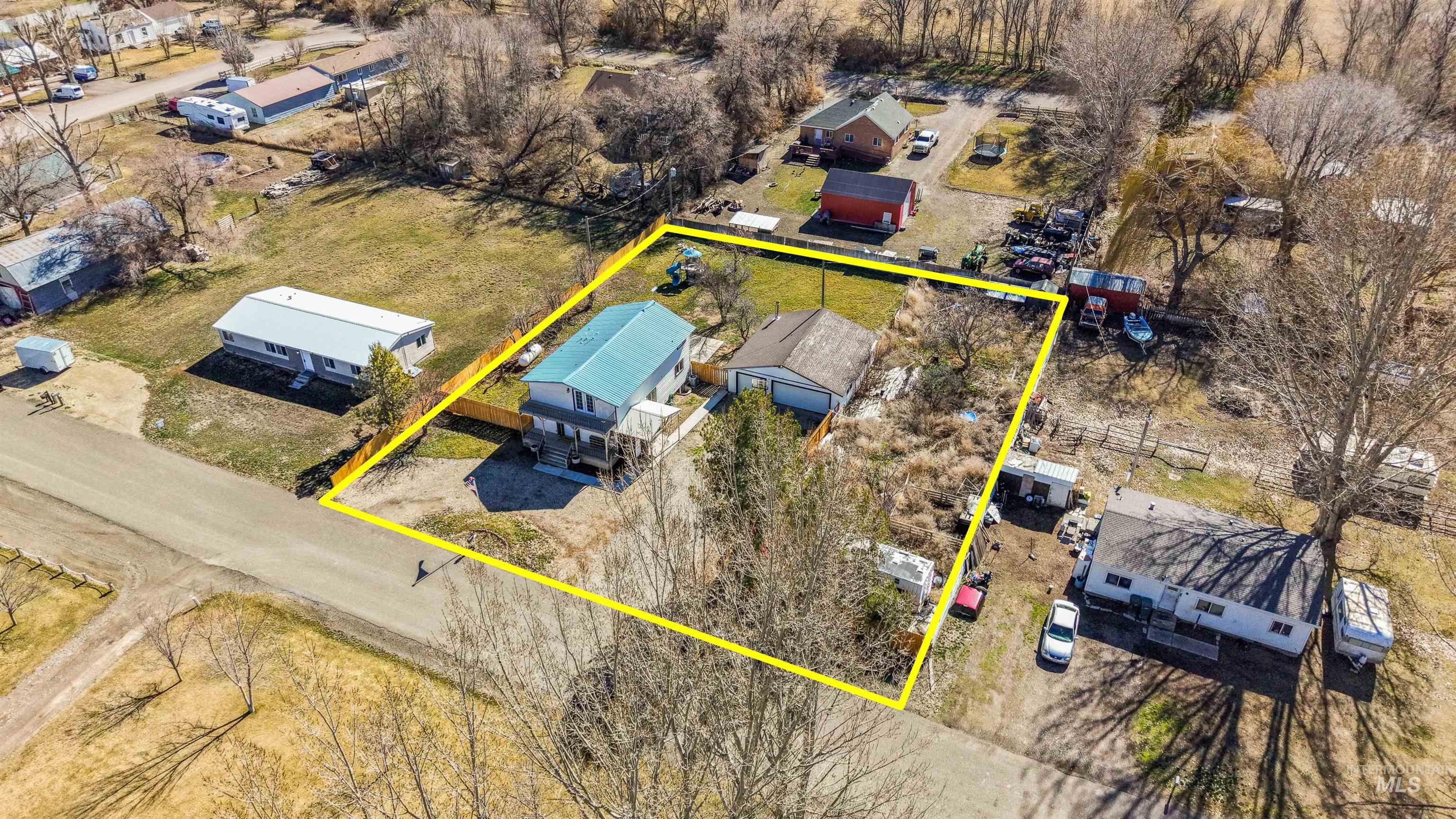main property photo 48