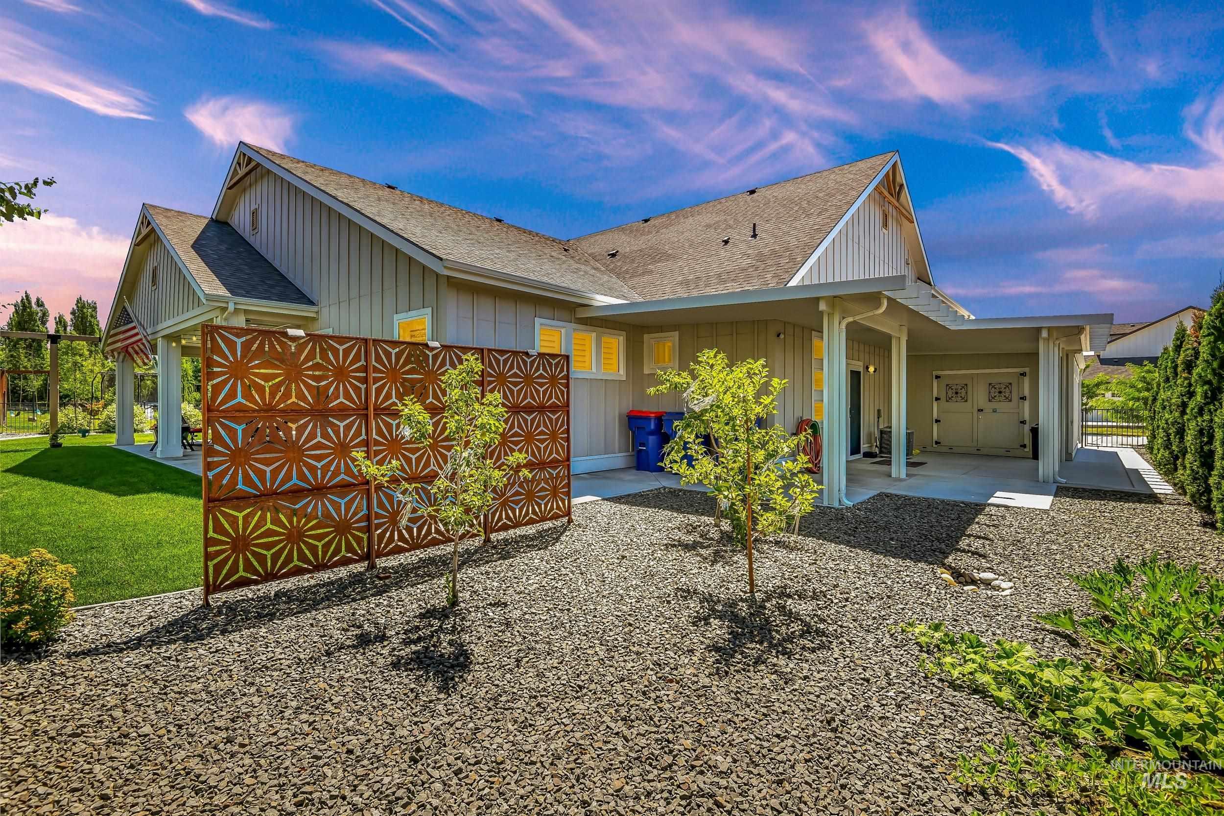 property viewer photo 11