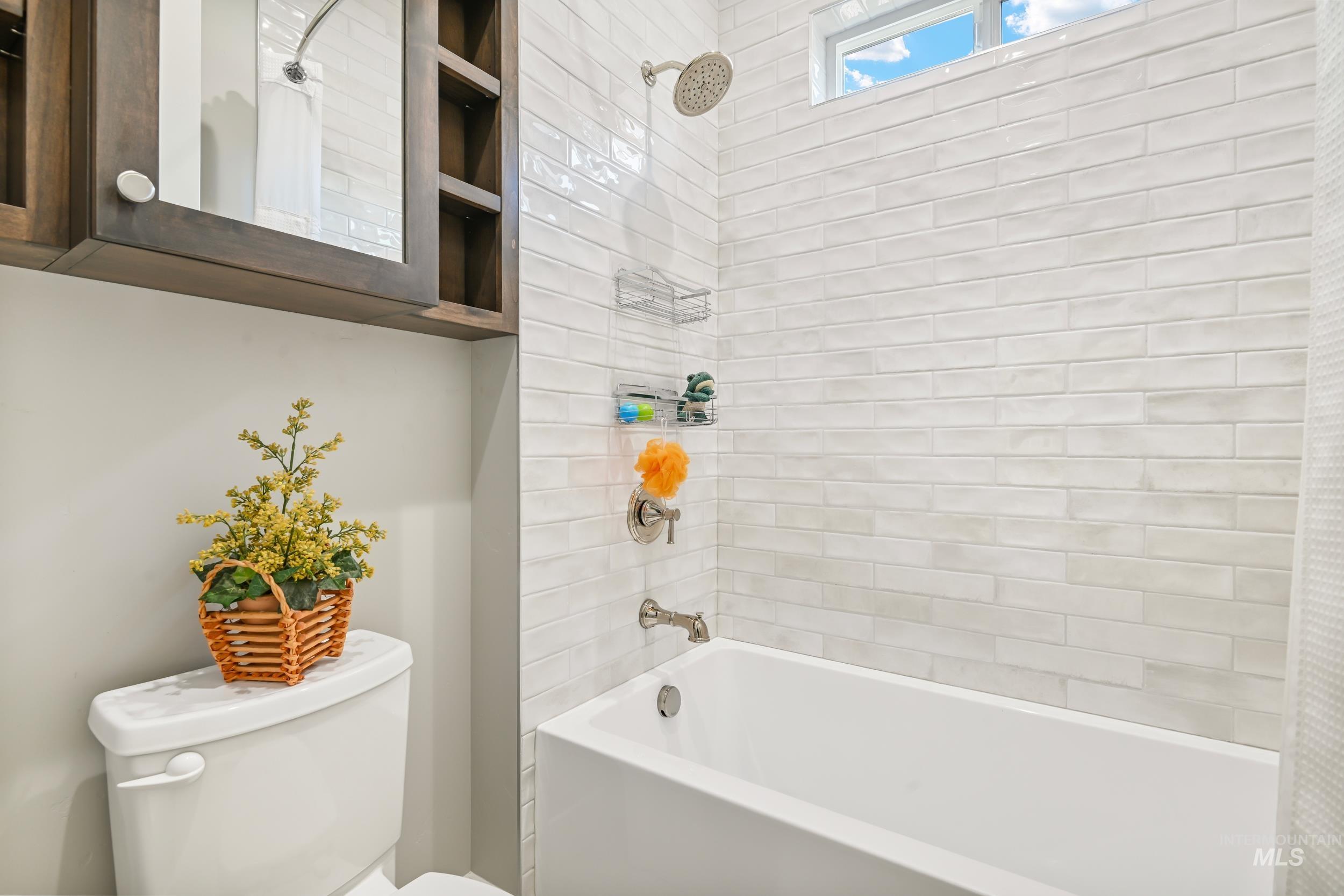 property viewer photo 26