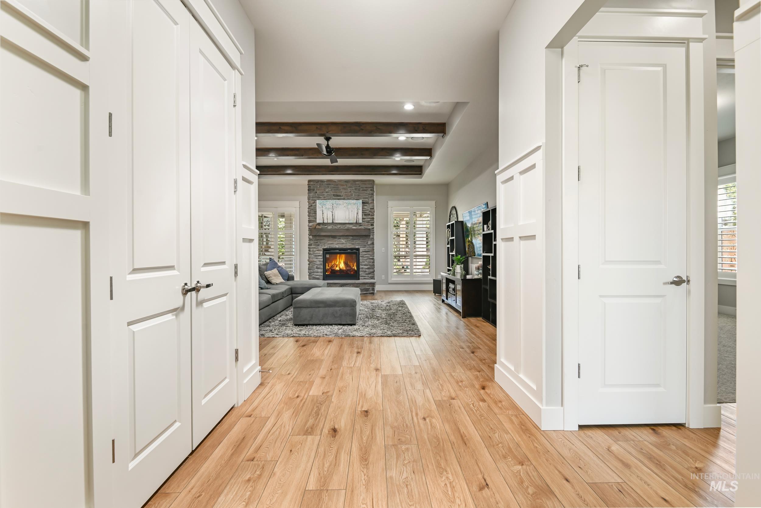 property viewer photo 28