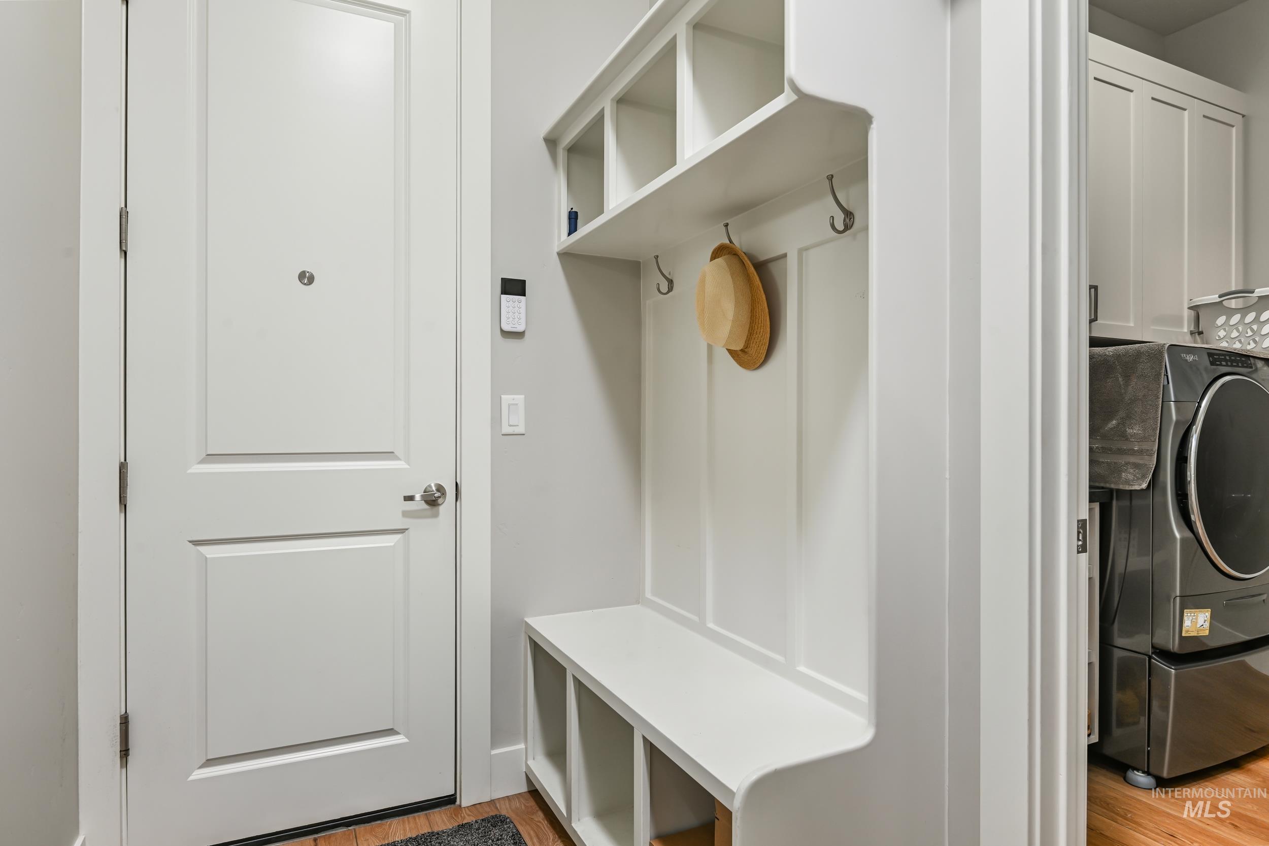 property viewer photo 30