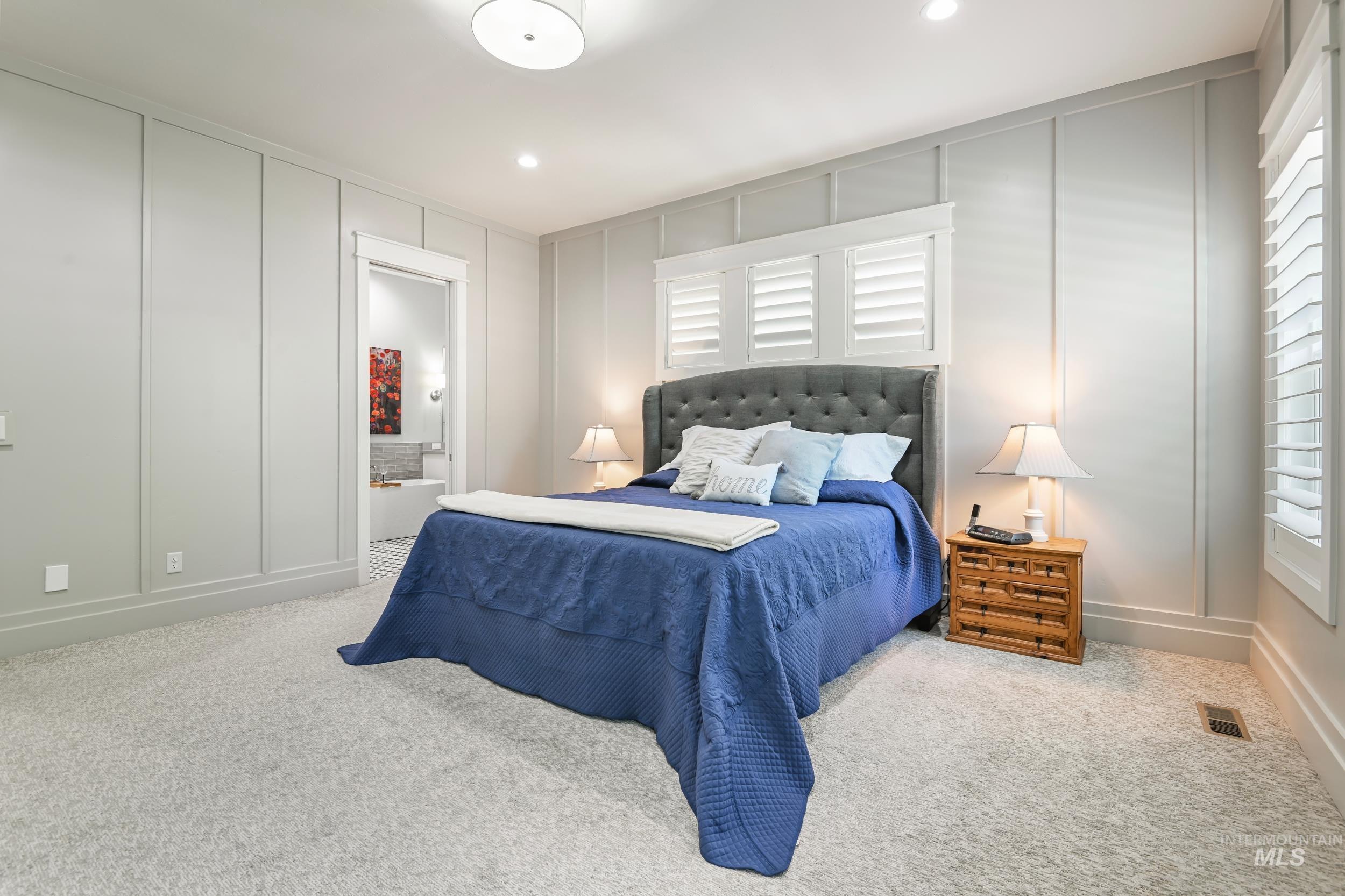 property viewer photo 32