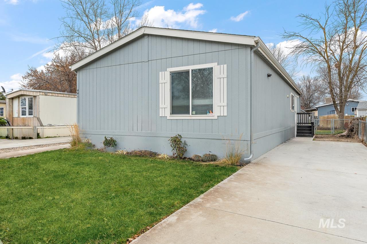 property viewer photo 1