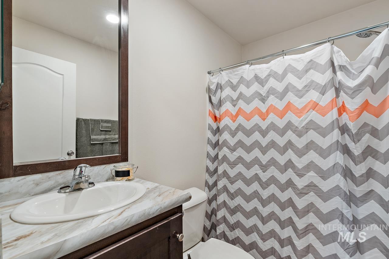 property viewer photo 15