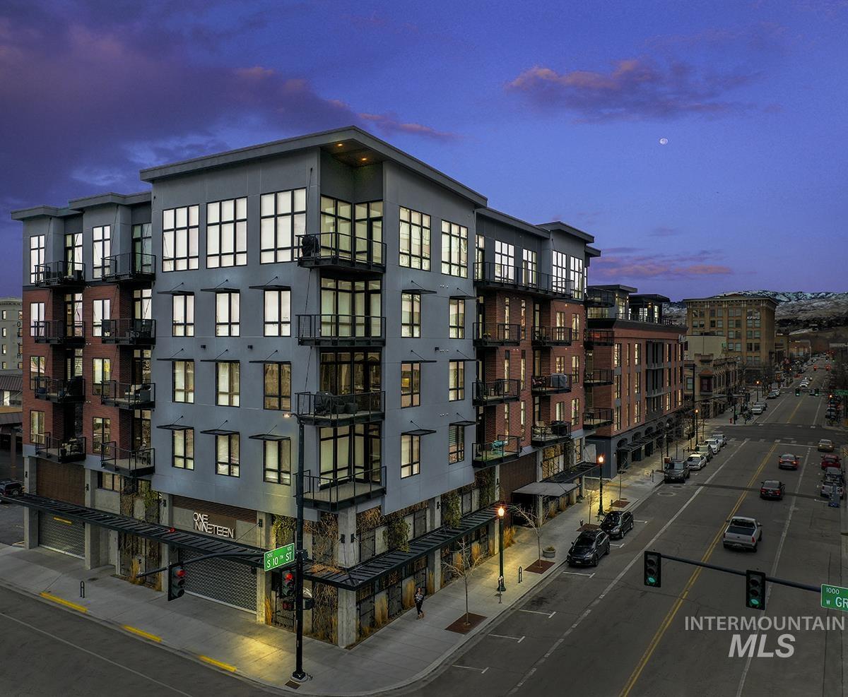 property viewer photo 1